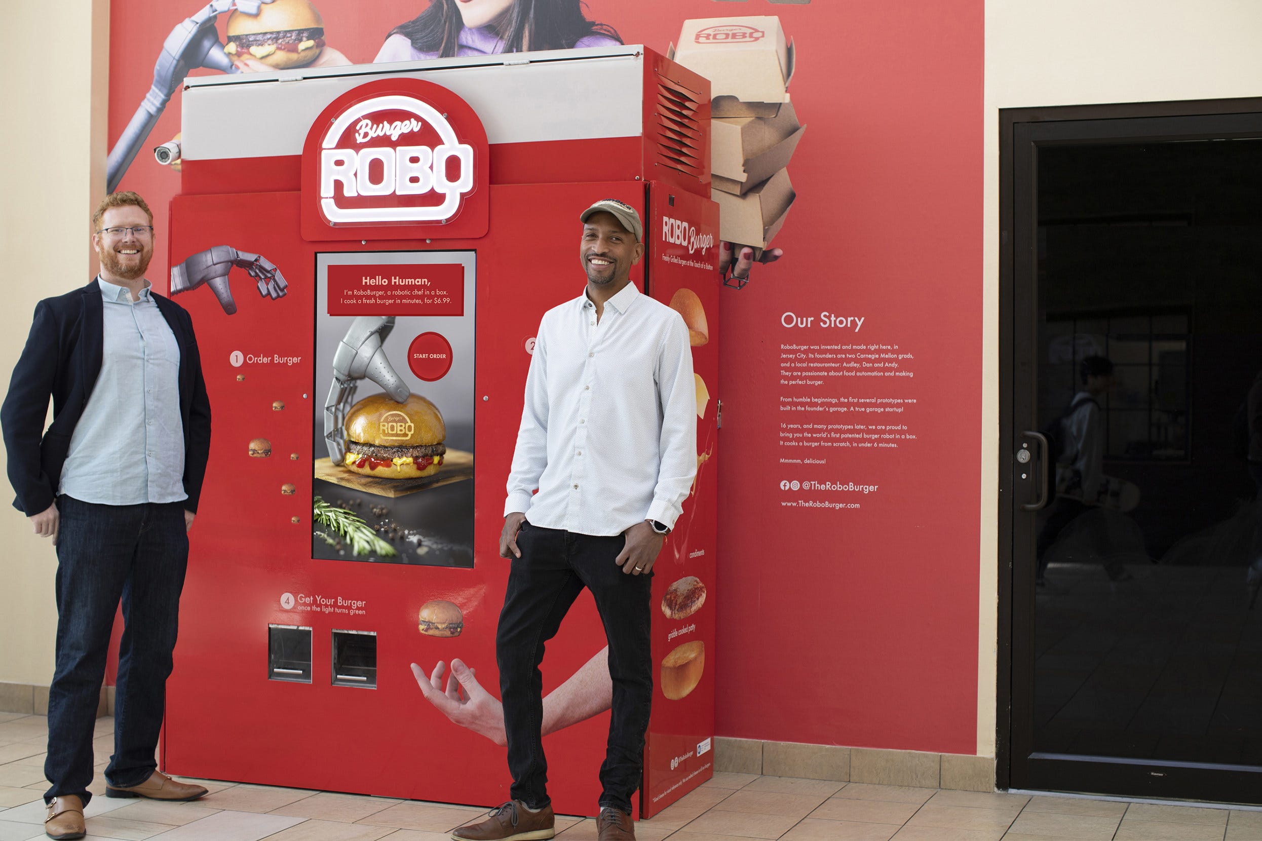 Aramark and Chartwells Make Robot Moves