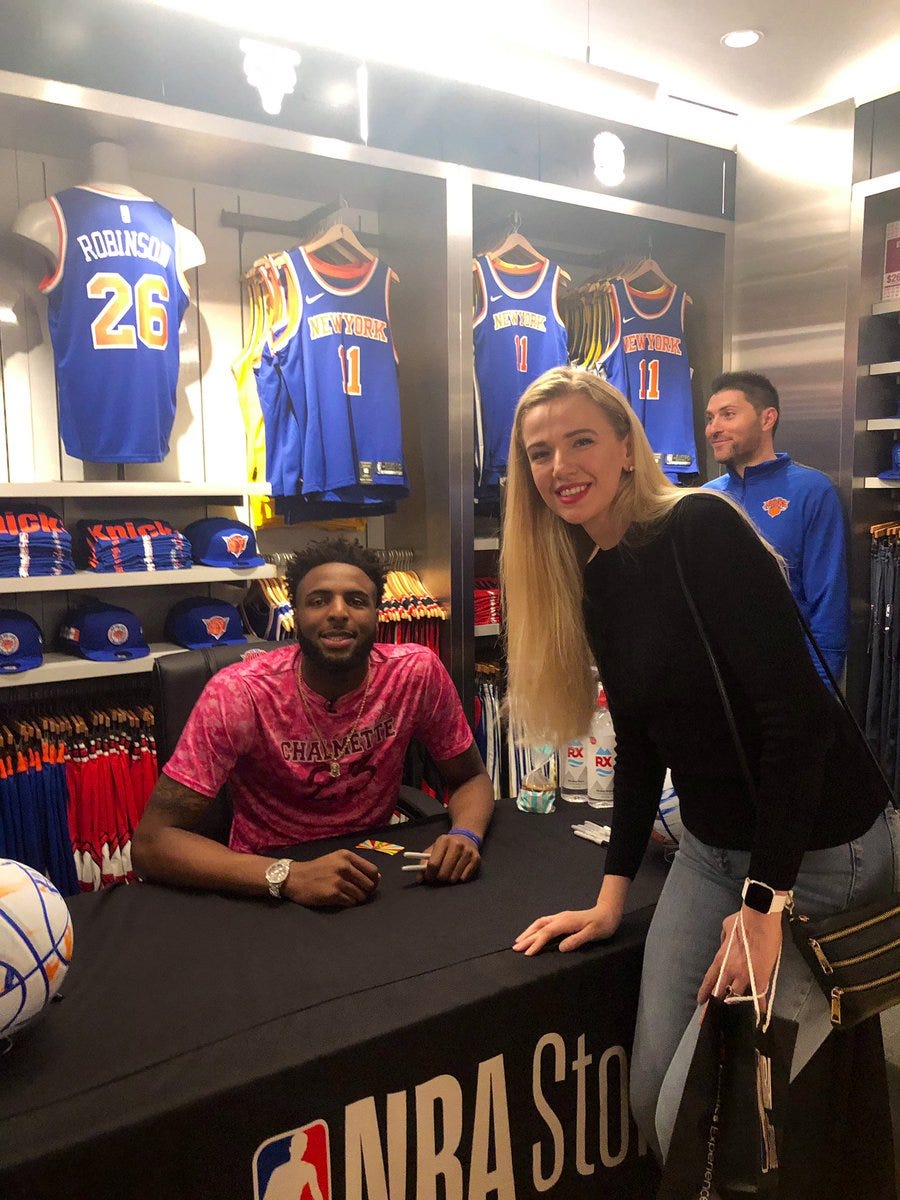 New york clearance knicks nba store