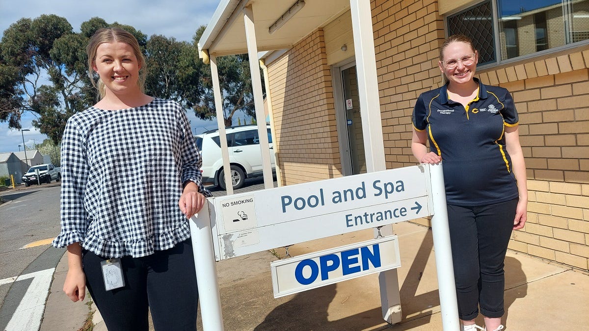 Murray Bridge heated pool reopens by Peri Strathearn