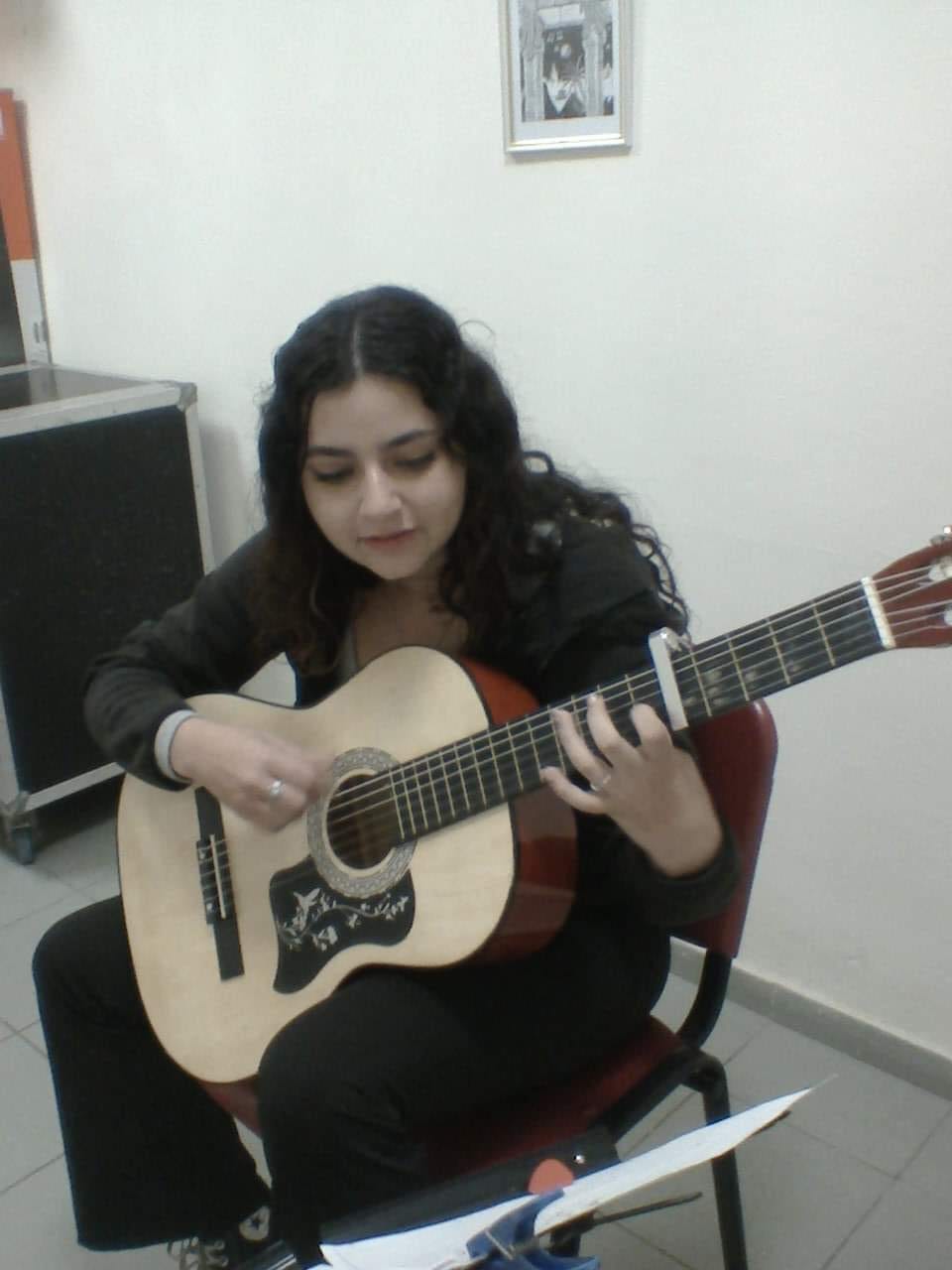 Ensam är stark - Xavantgarde