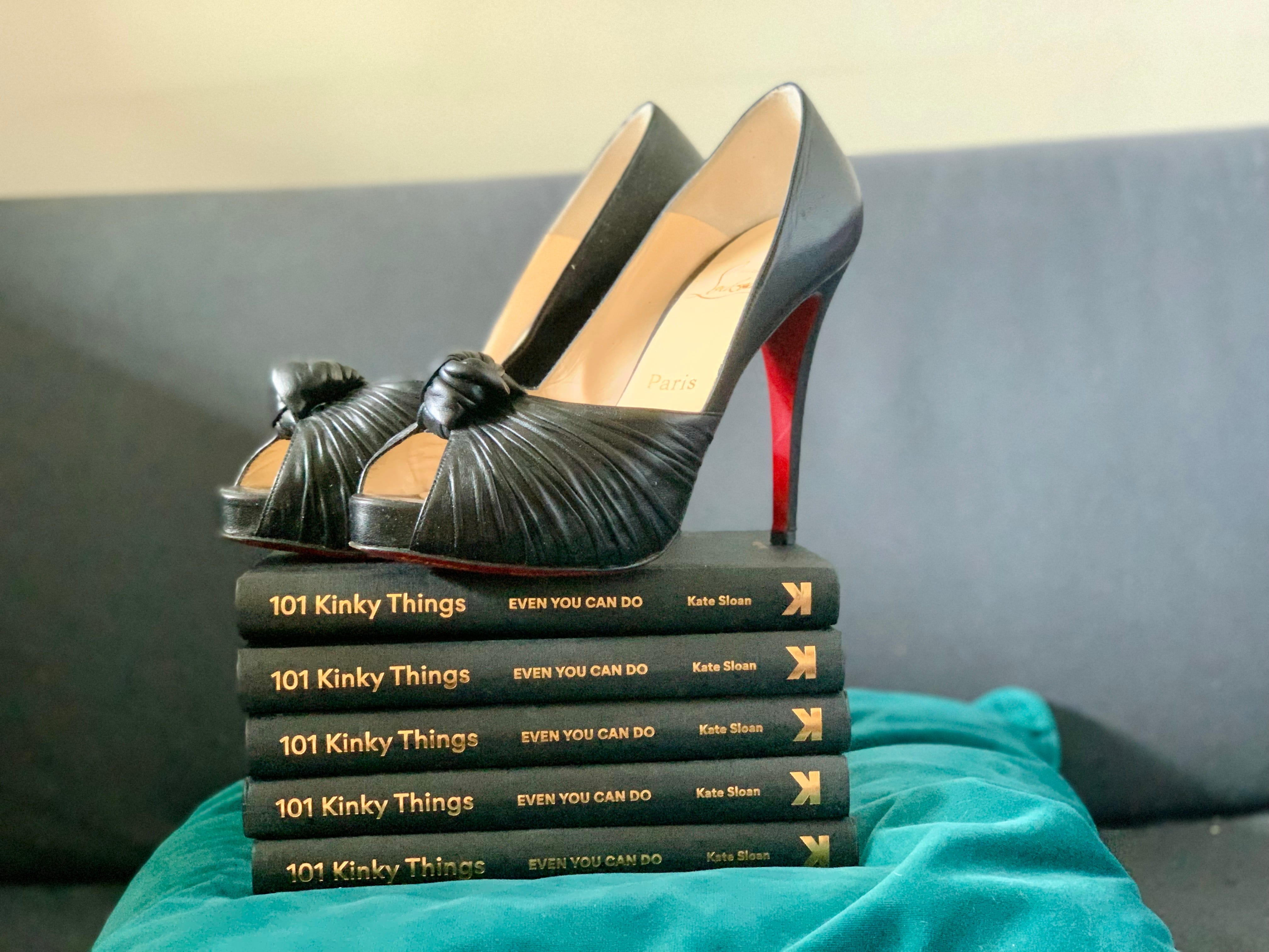 Kinky high heels online
