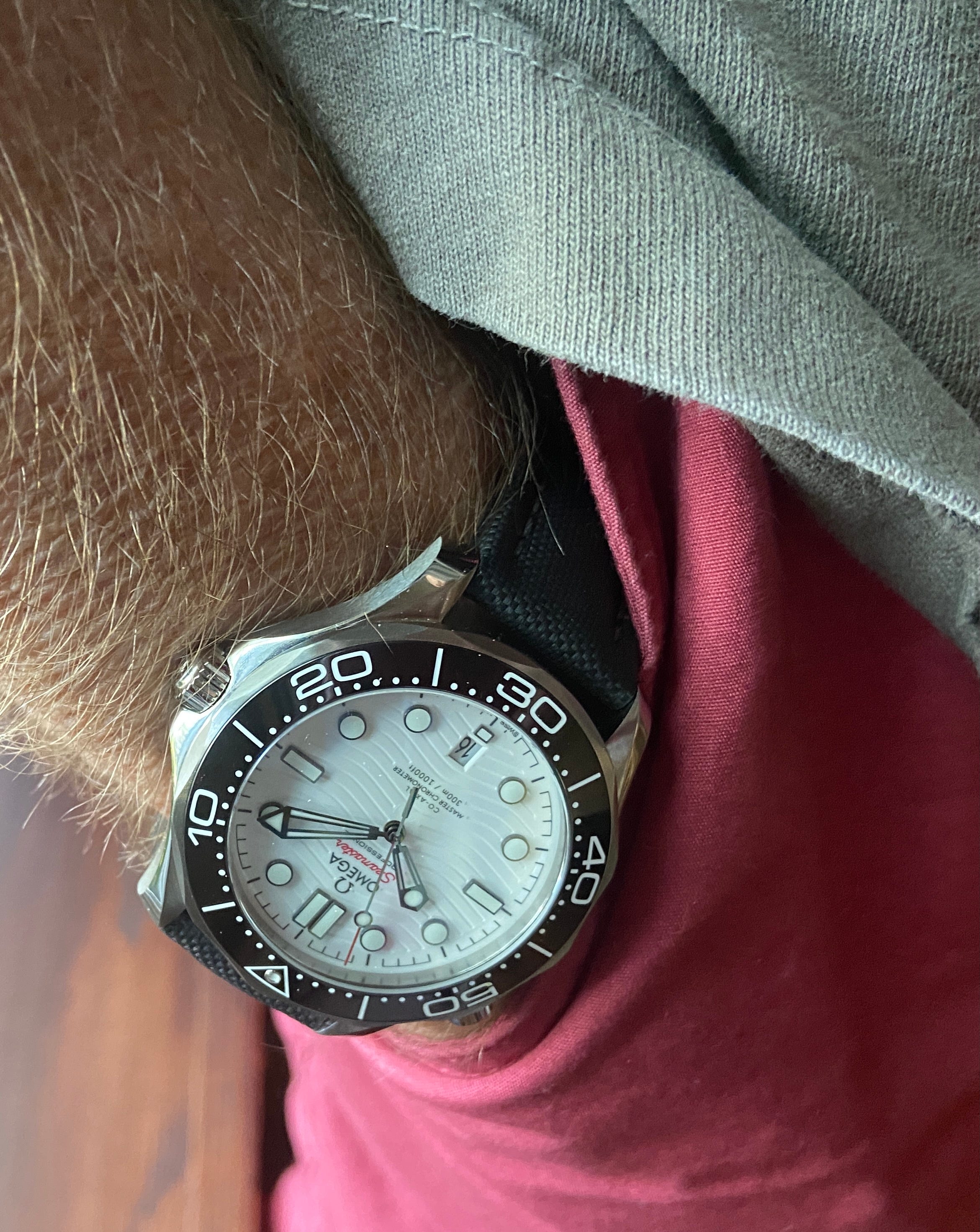 Omega hot sale 300 white