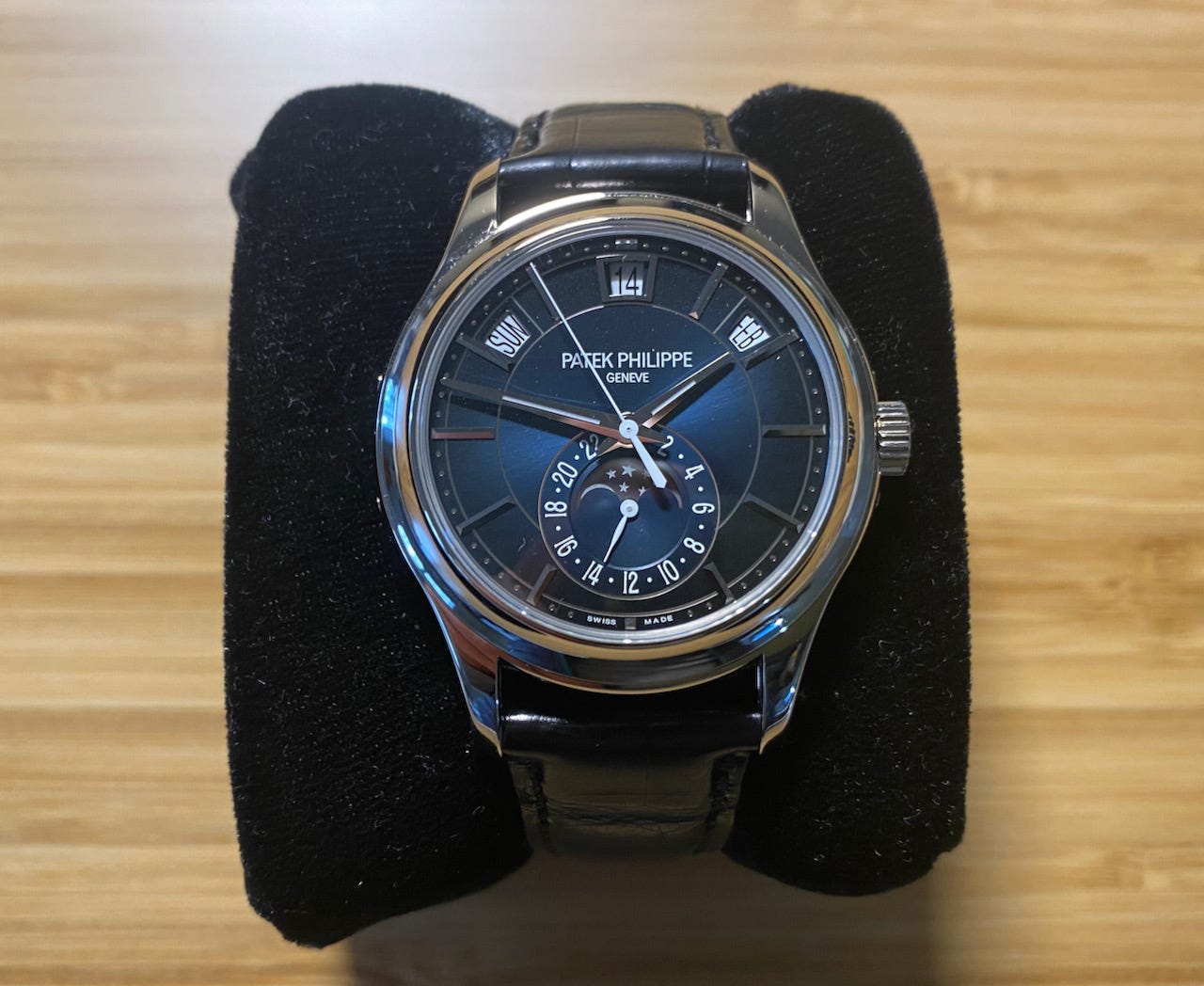 Patek discount 5205g blue