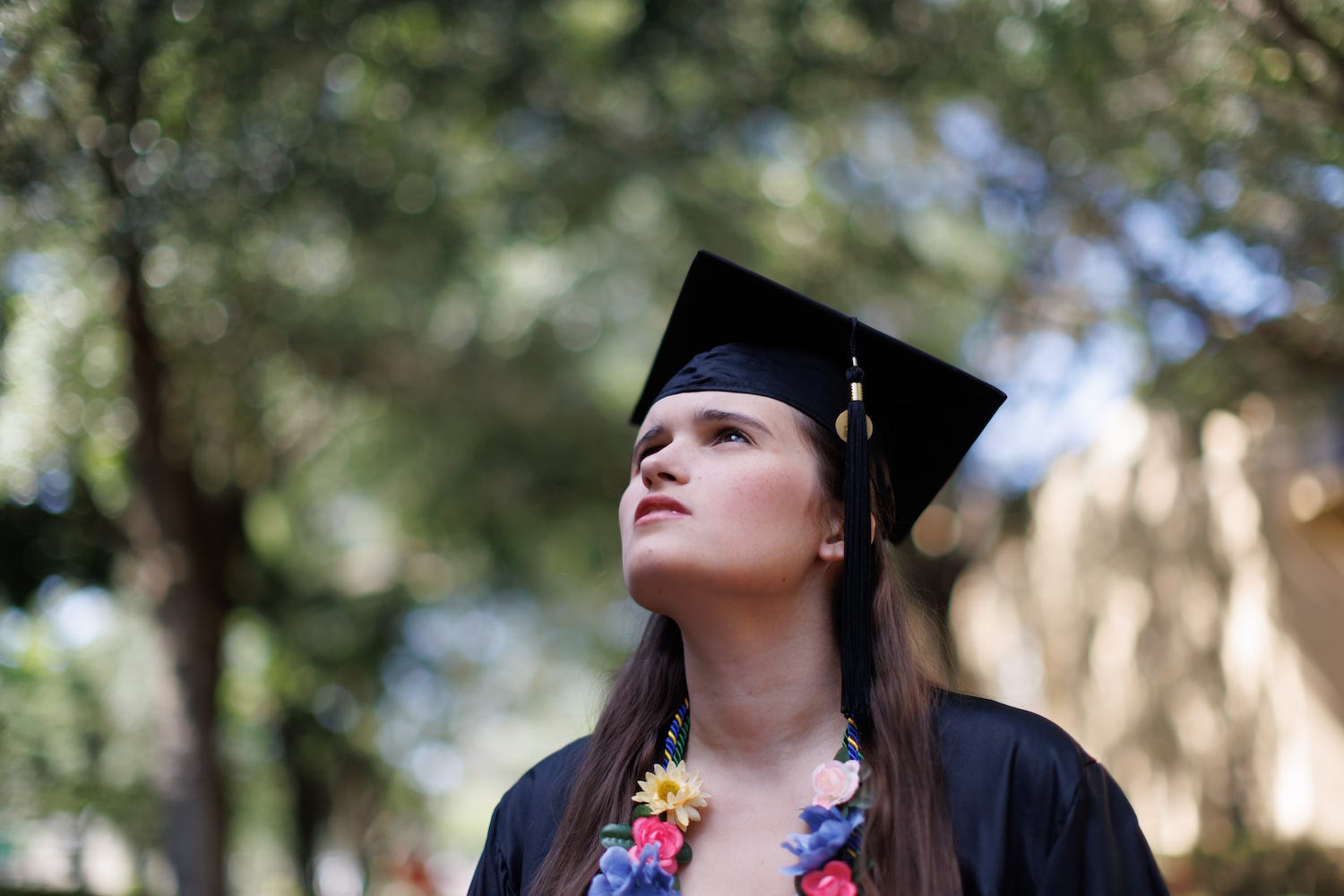 Valedictorian With Nonspeaking Autism Delivers Moving Graduation Speech