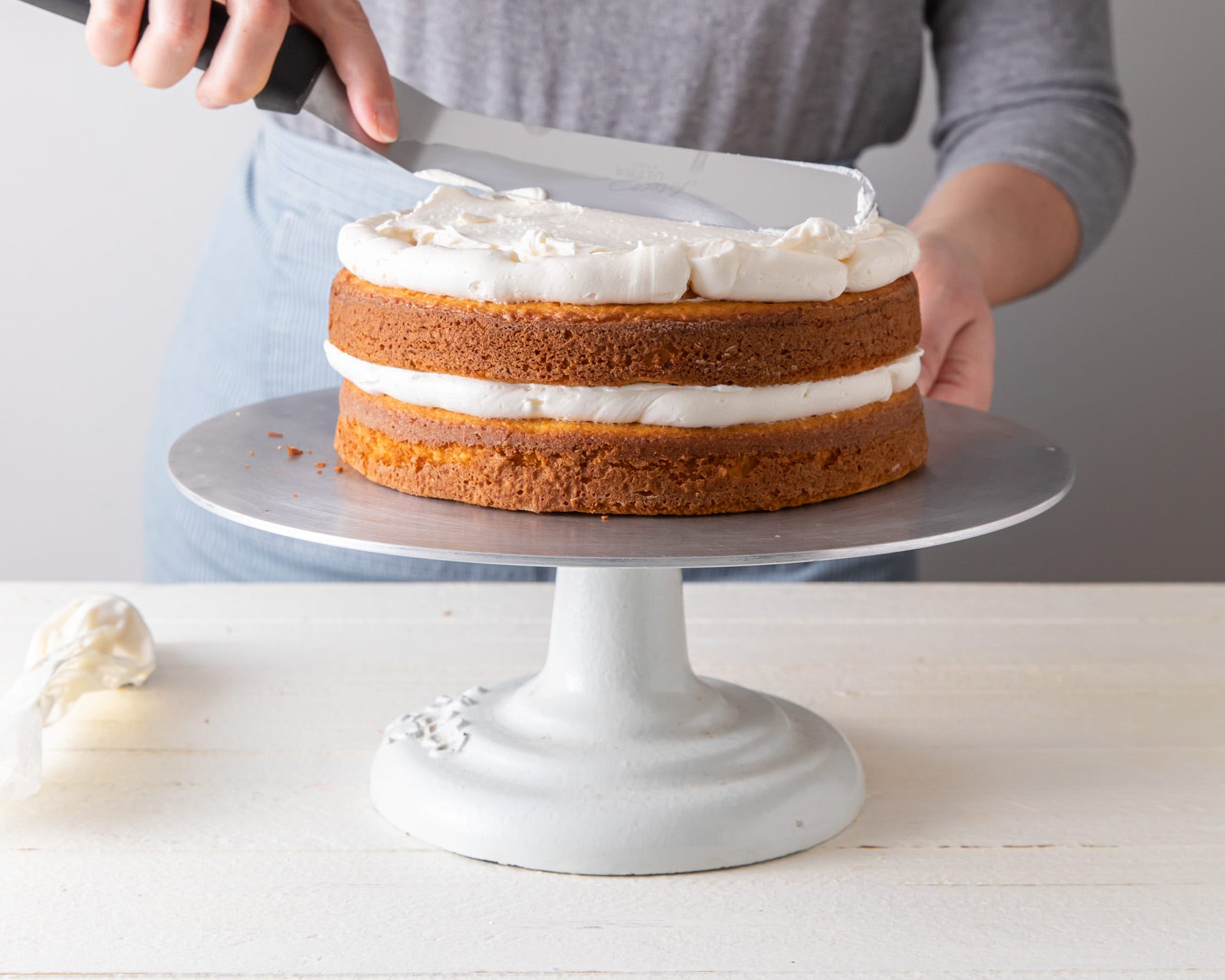 Bake Club+ How to Stack and Fill a Cake Like a Pro