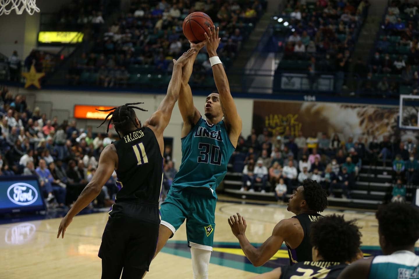 UNCW Begins Final Stretch at Drexel