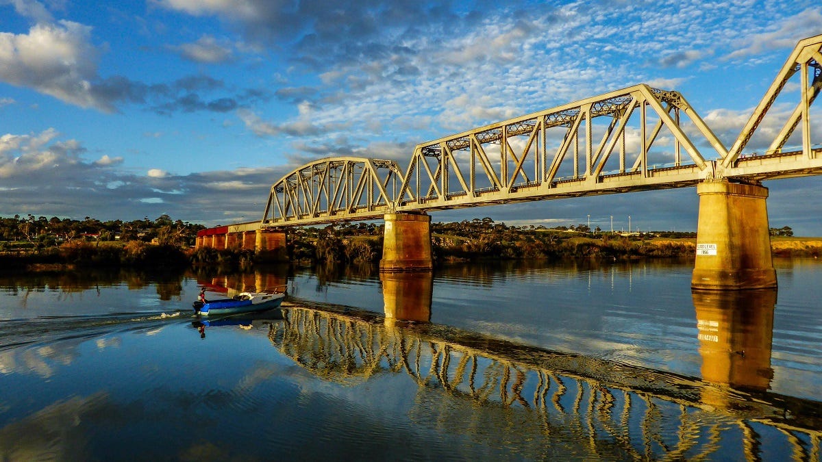 Murray Bridge poet responds to 