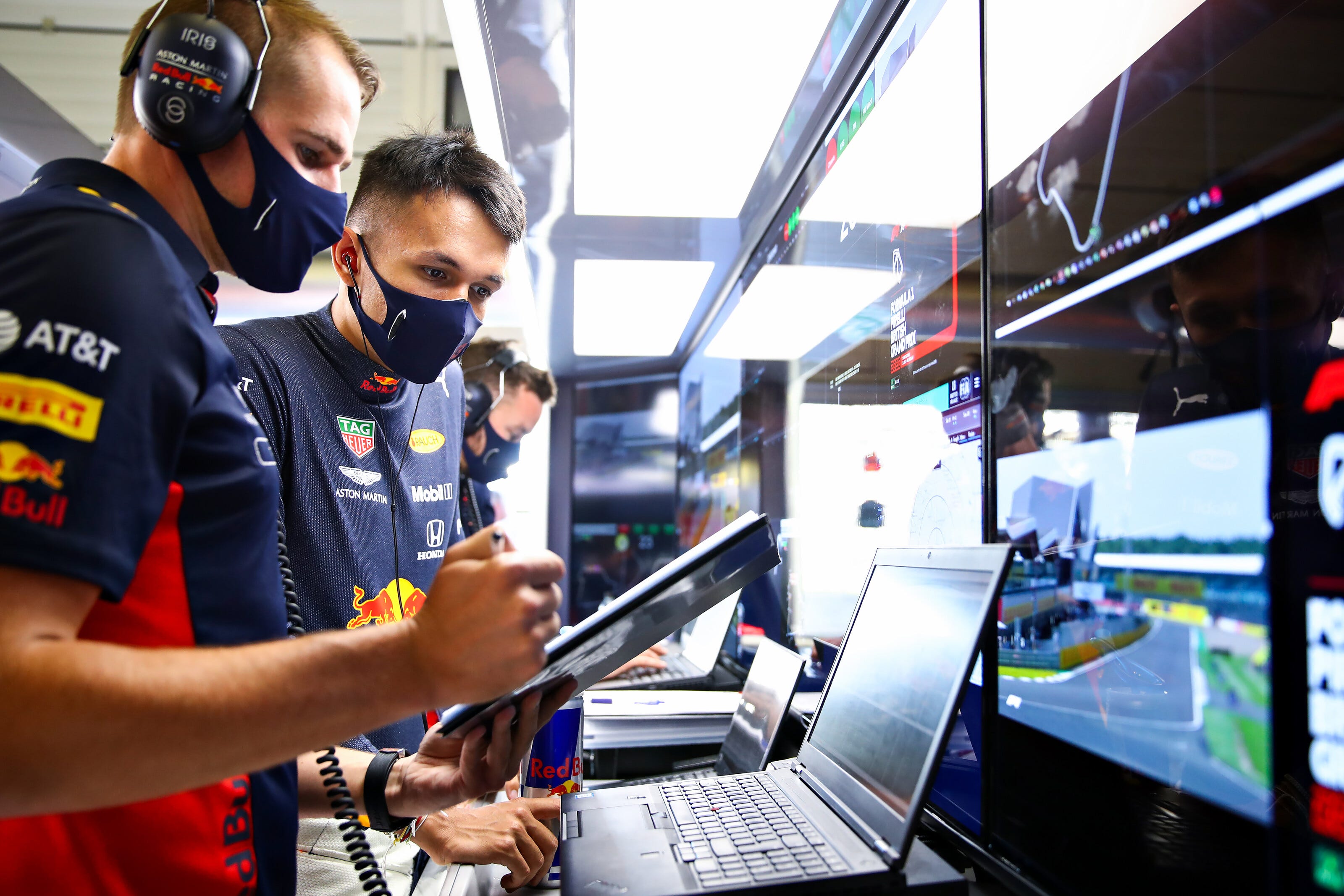 Do F1 teams have too much data at hand?