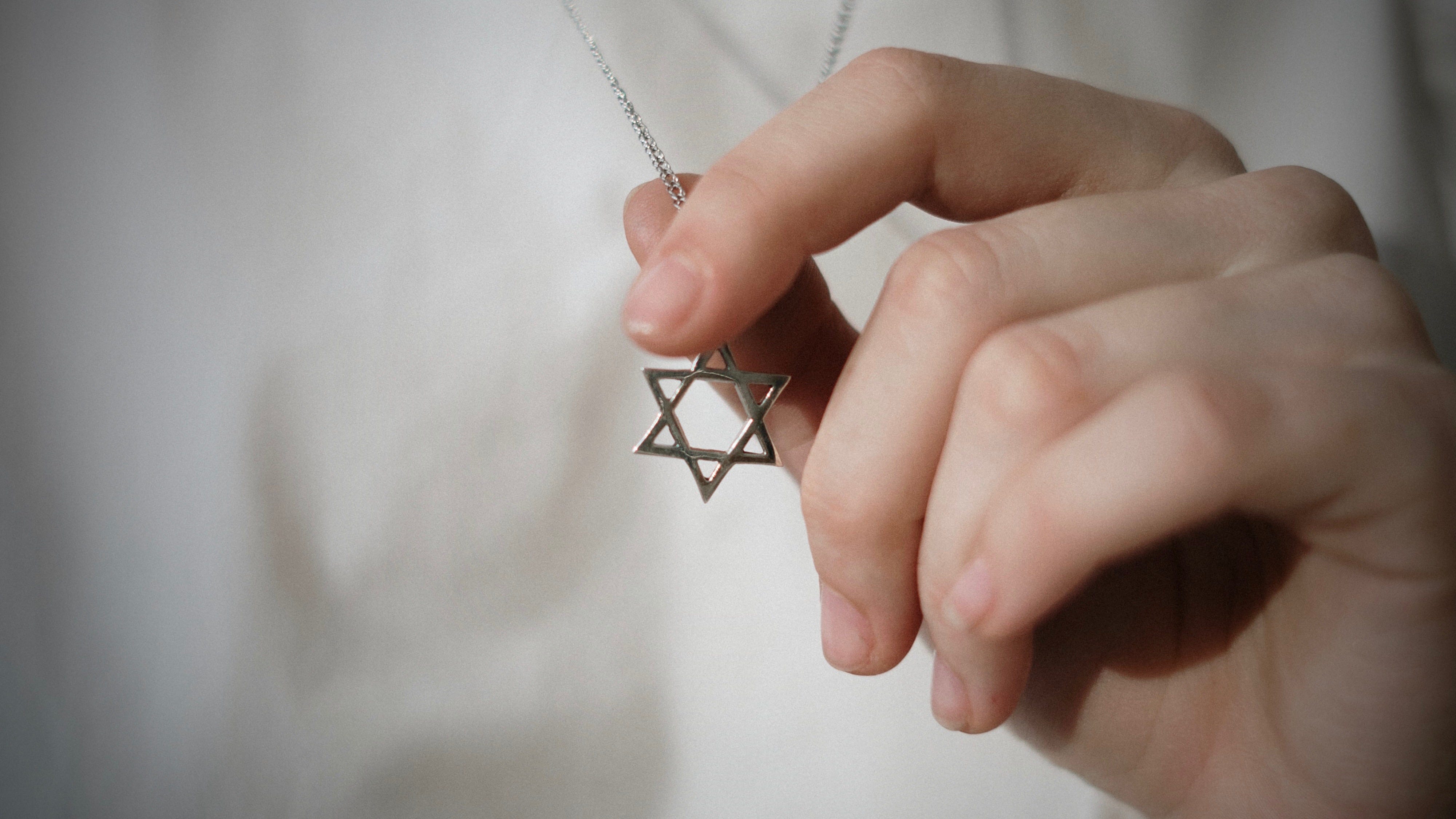 A Jewish Guide To Talking To Circumcision Survivors