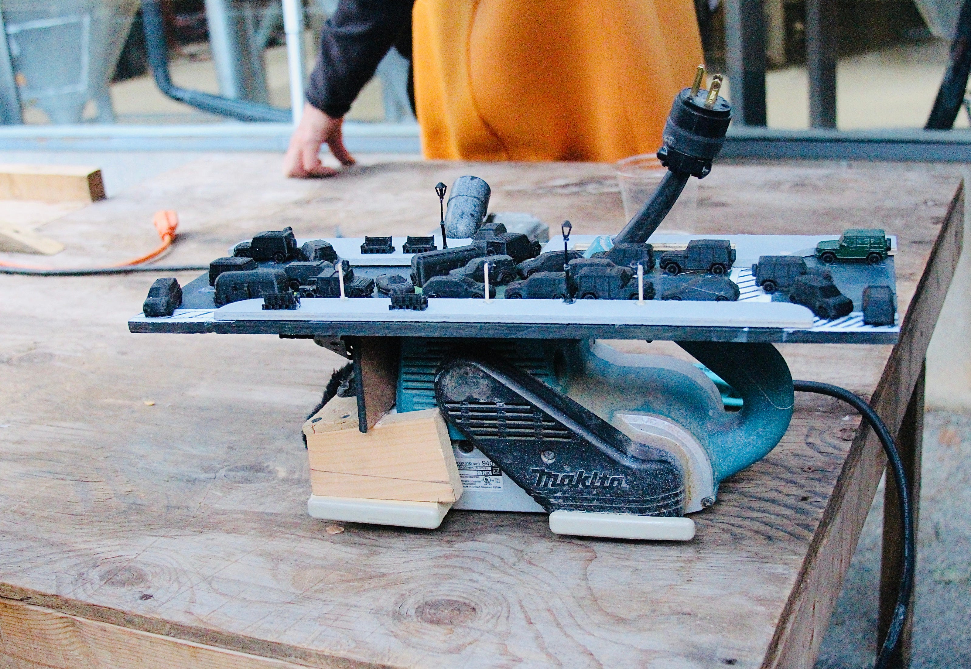 Lager Than Life Belt Sander Races Brew Up a Good Time