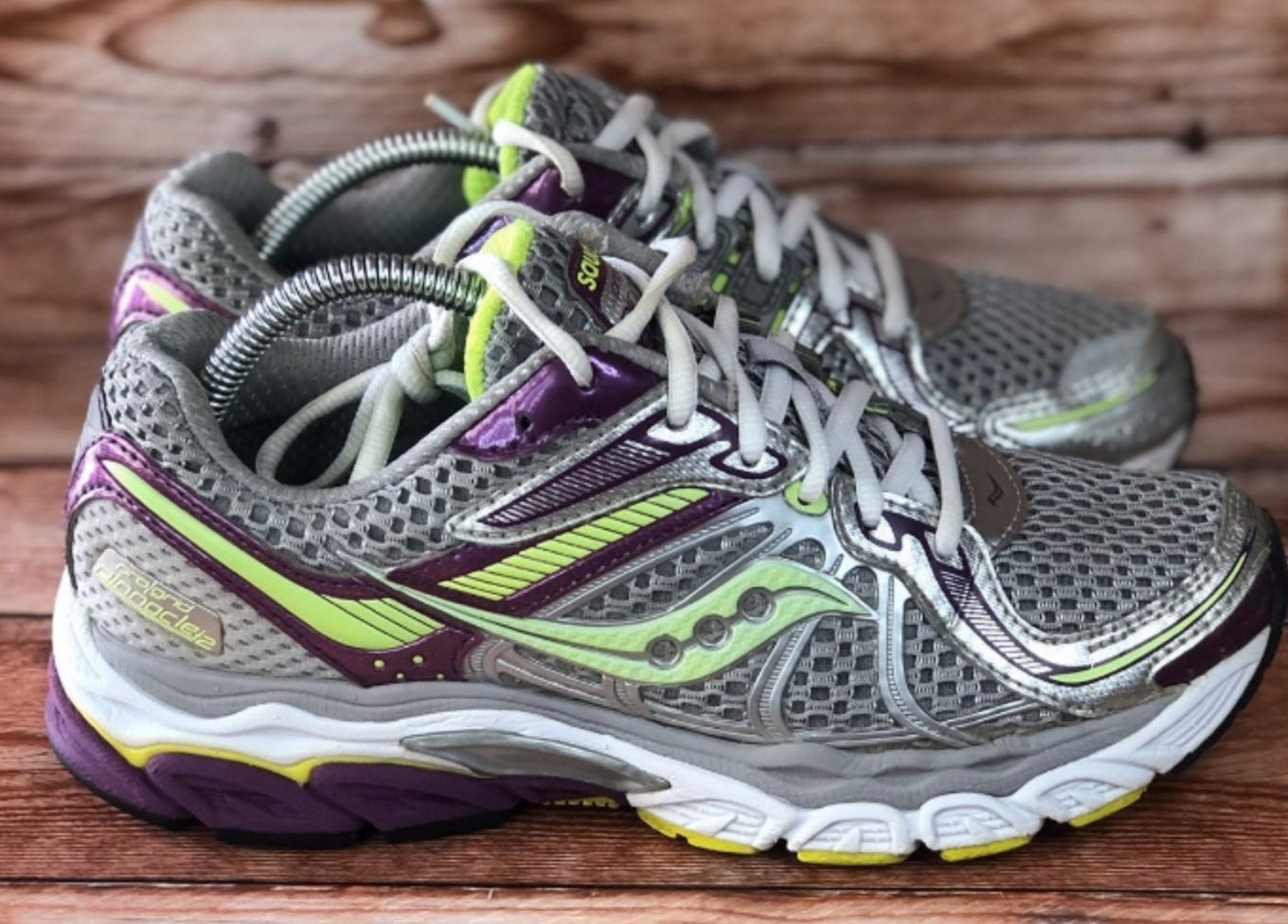 Saucony hurricane shop 13 purple