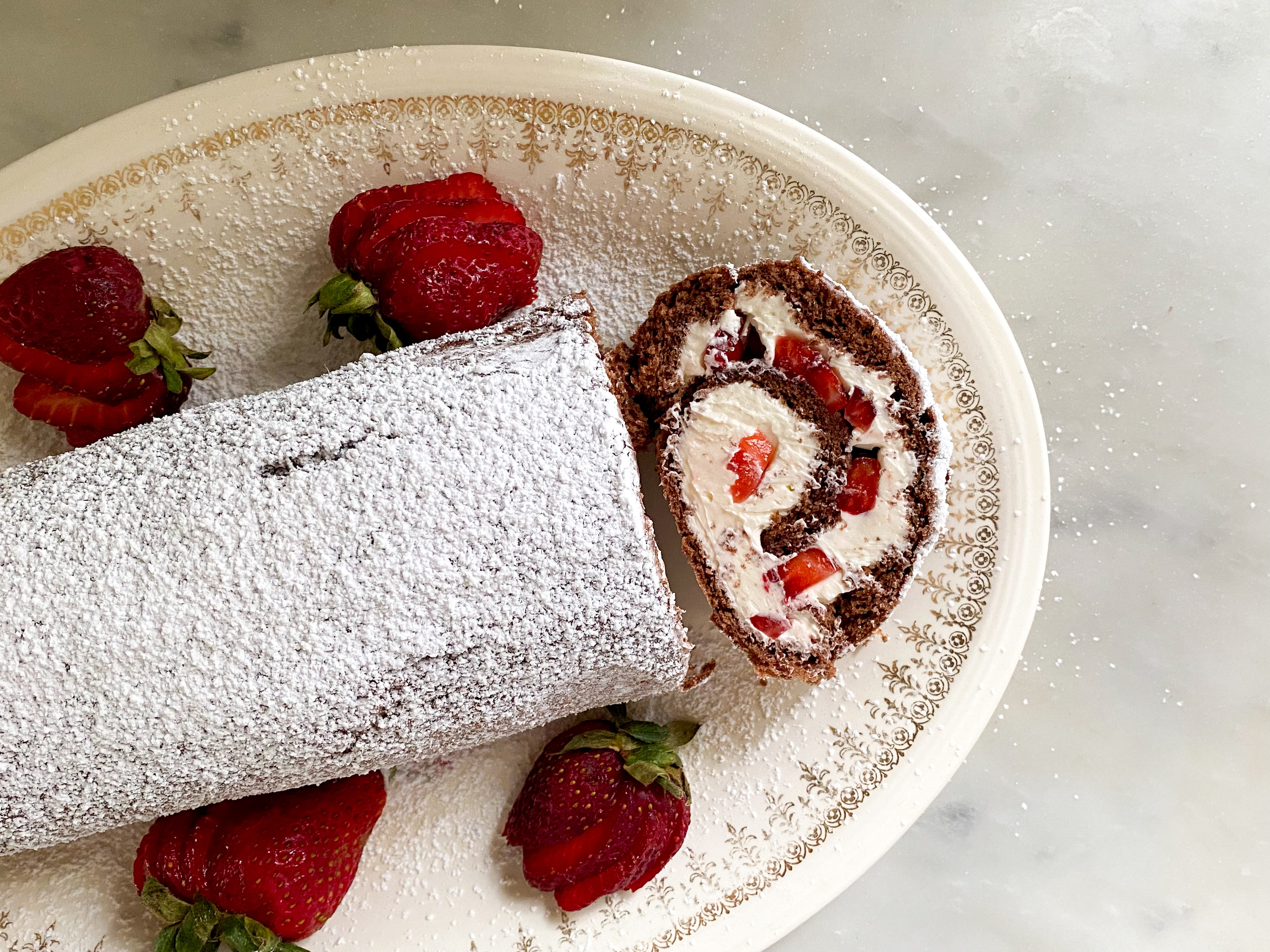 Chocolate & Strawberry Swiss Roll by Jennie