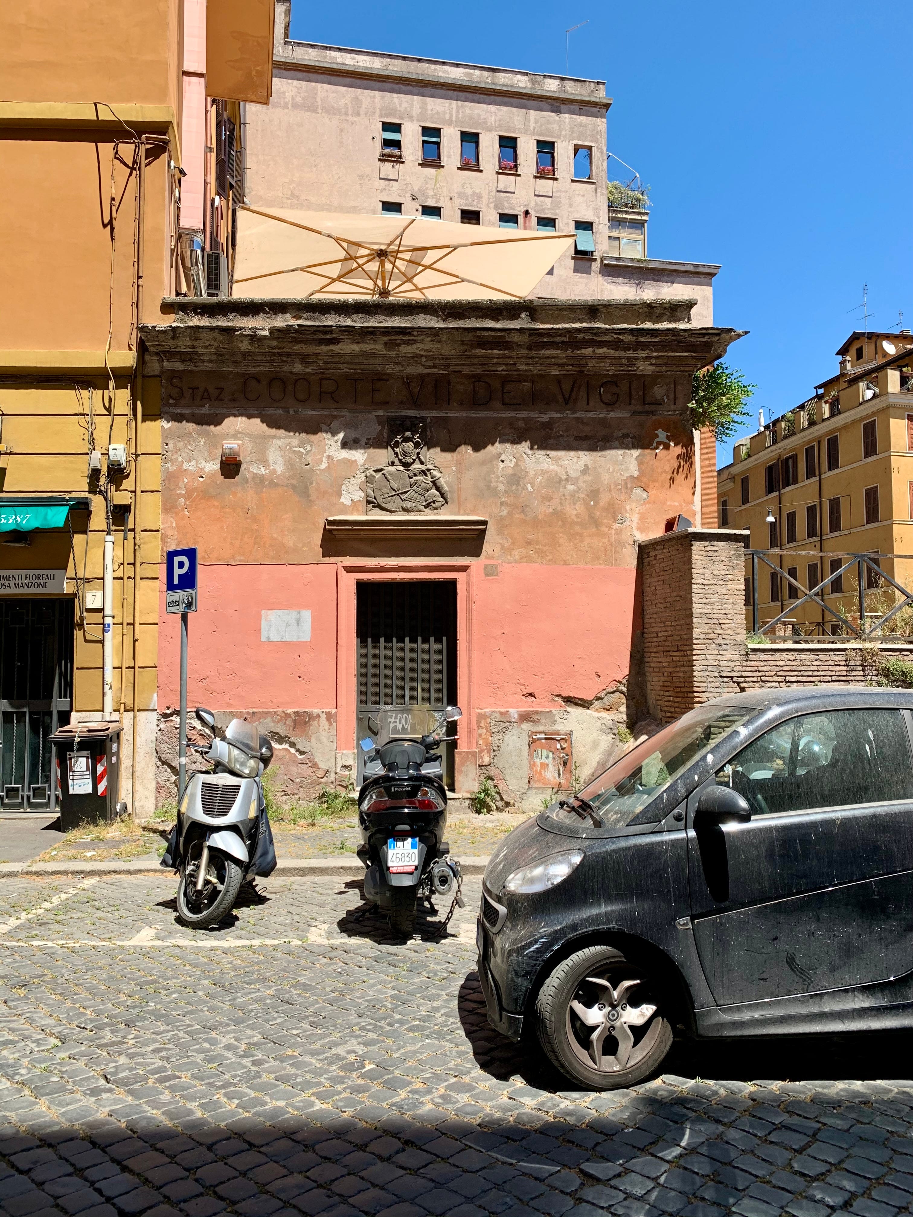 Trastevere secrets by Gillian Longworth McGuire