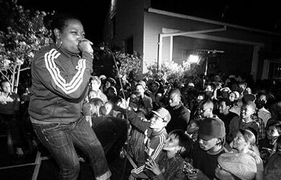 I found her, I found Miss Vinia Mojica!! by WALASIA