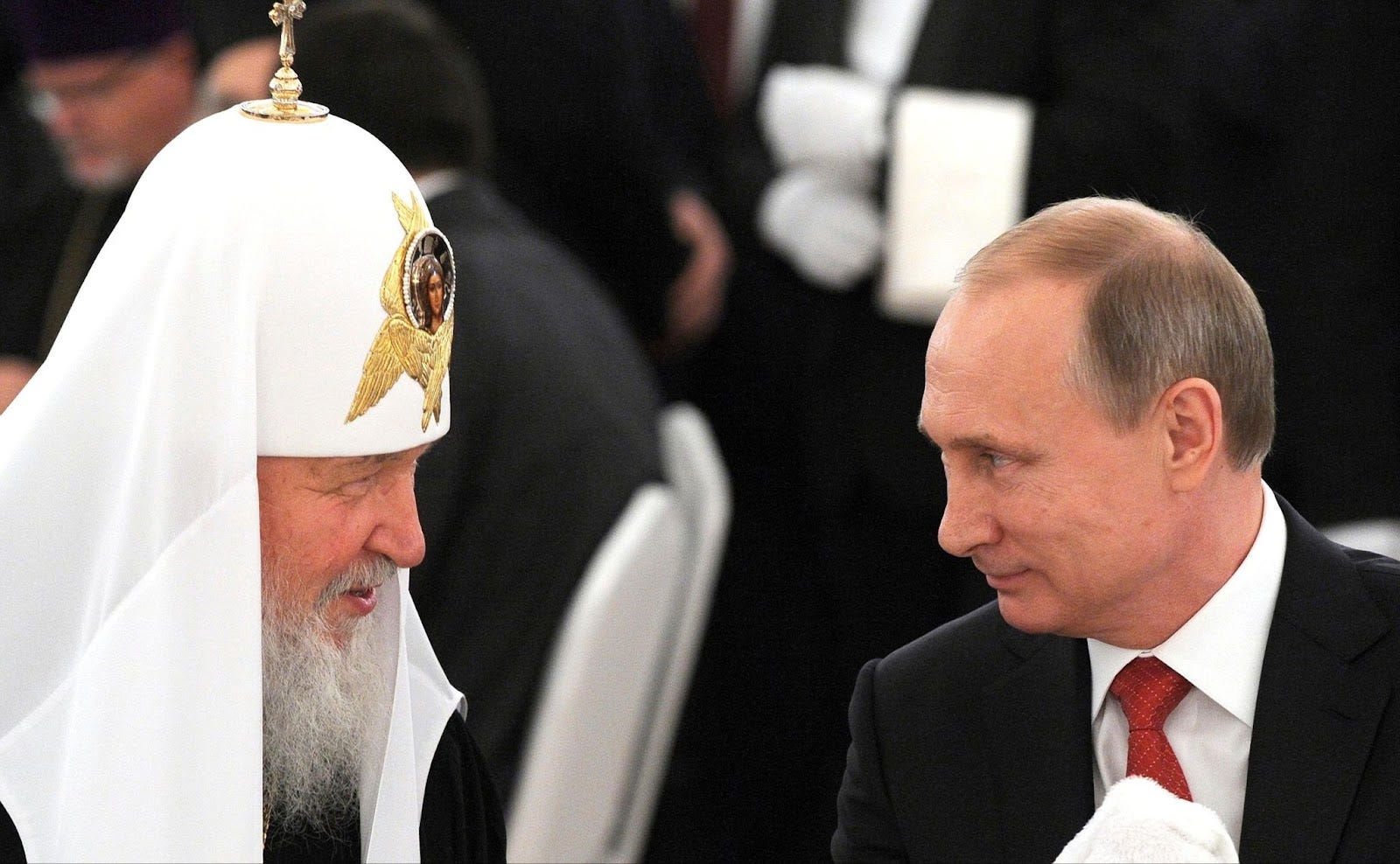 Тяжелая работа по поддержке христианства в России