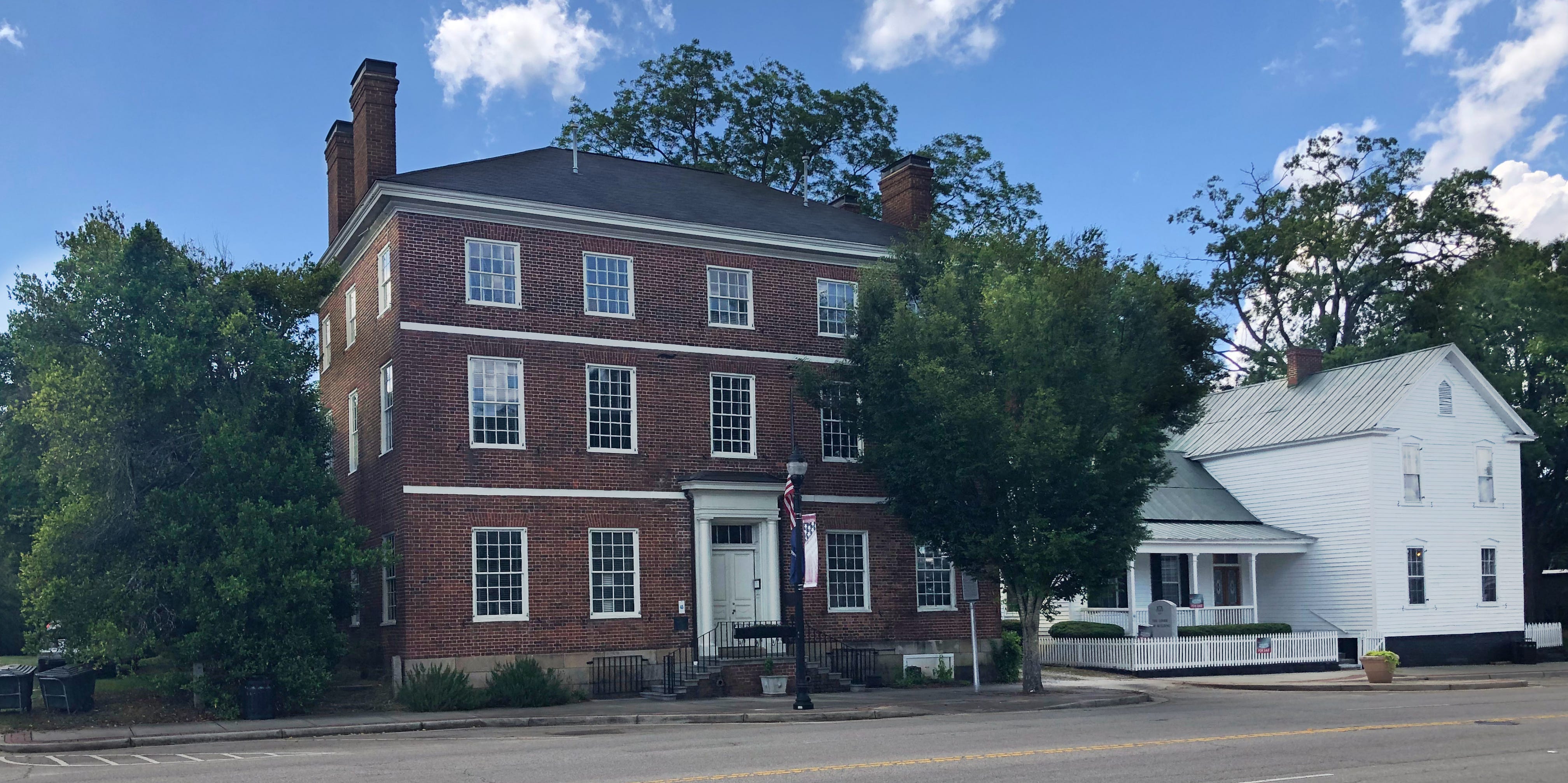 Insider's Guide Winnsboro, SC by Beth Yarbrough