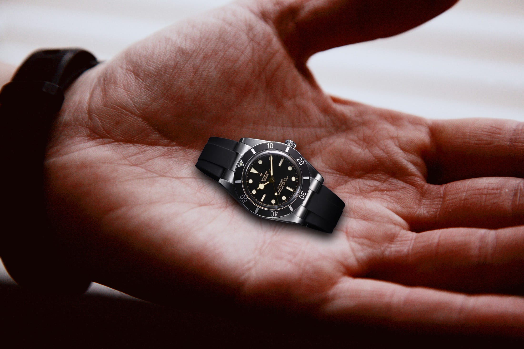 Rolex explorer small wrist on sale