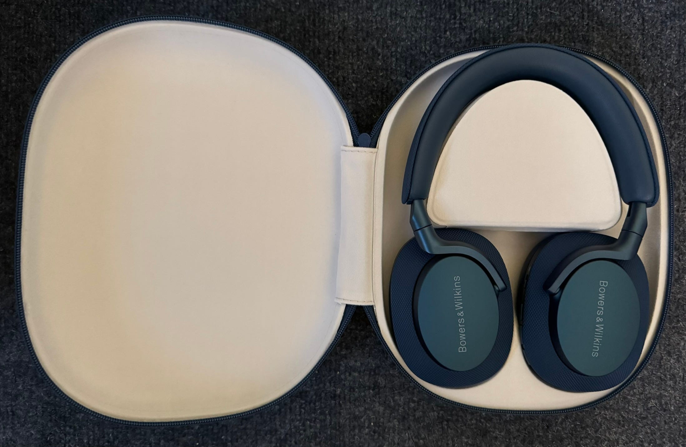 Bowers & Wilkins Px7 S2e Headphones Review