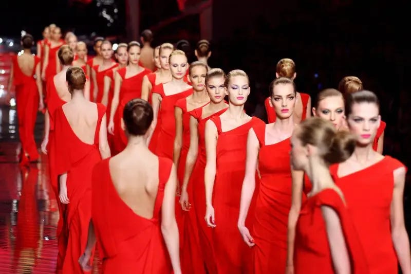 Maison valentino red dress clearance