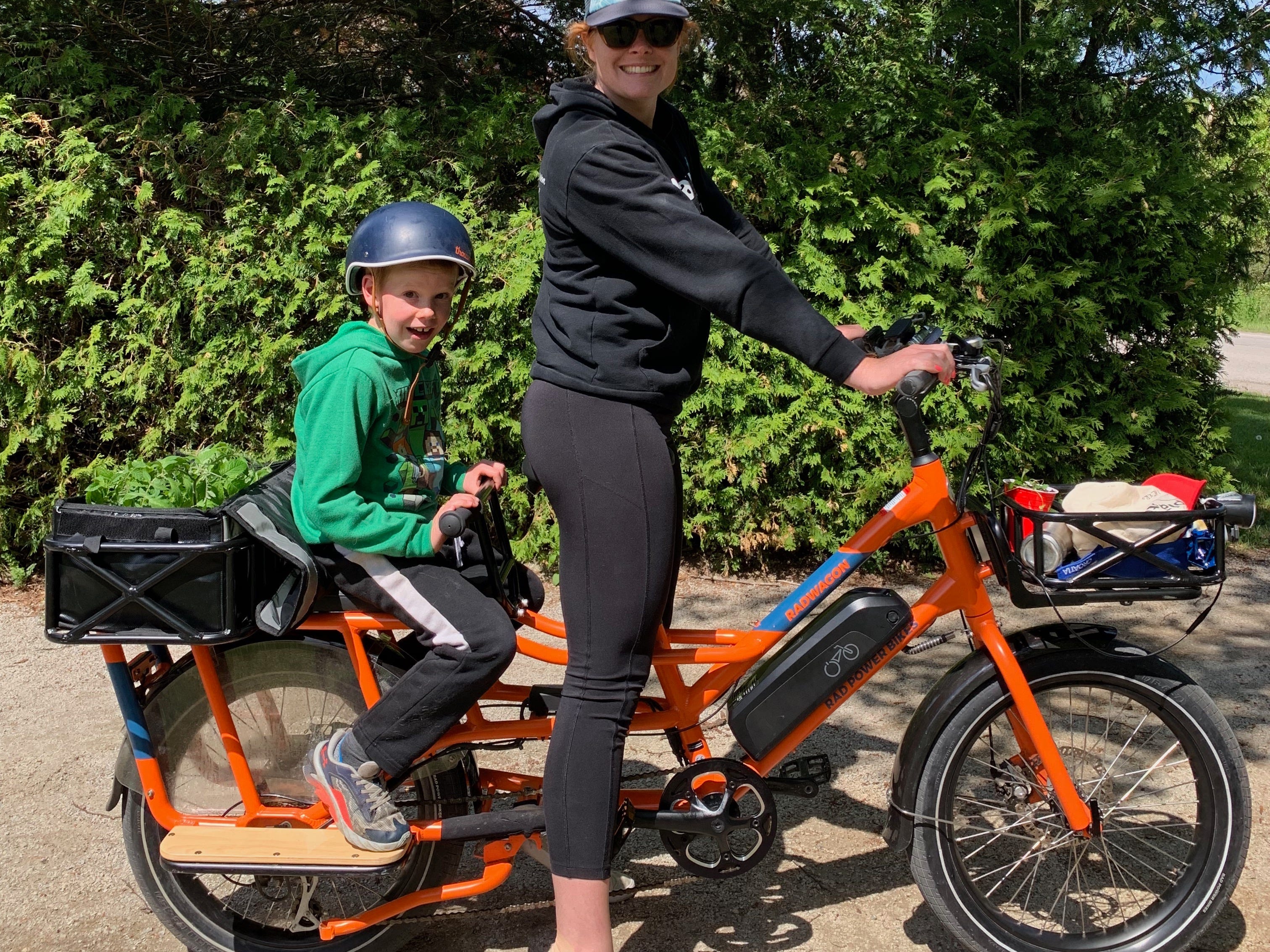 Electric bike wagon outlet