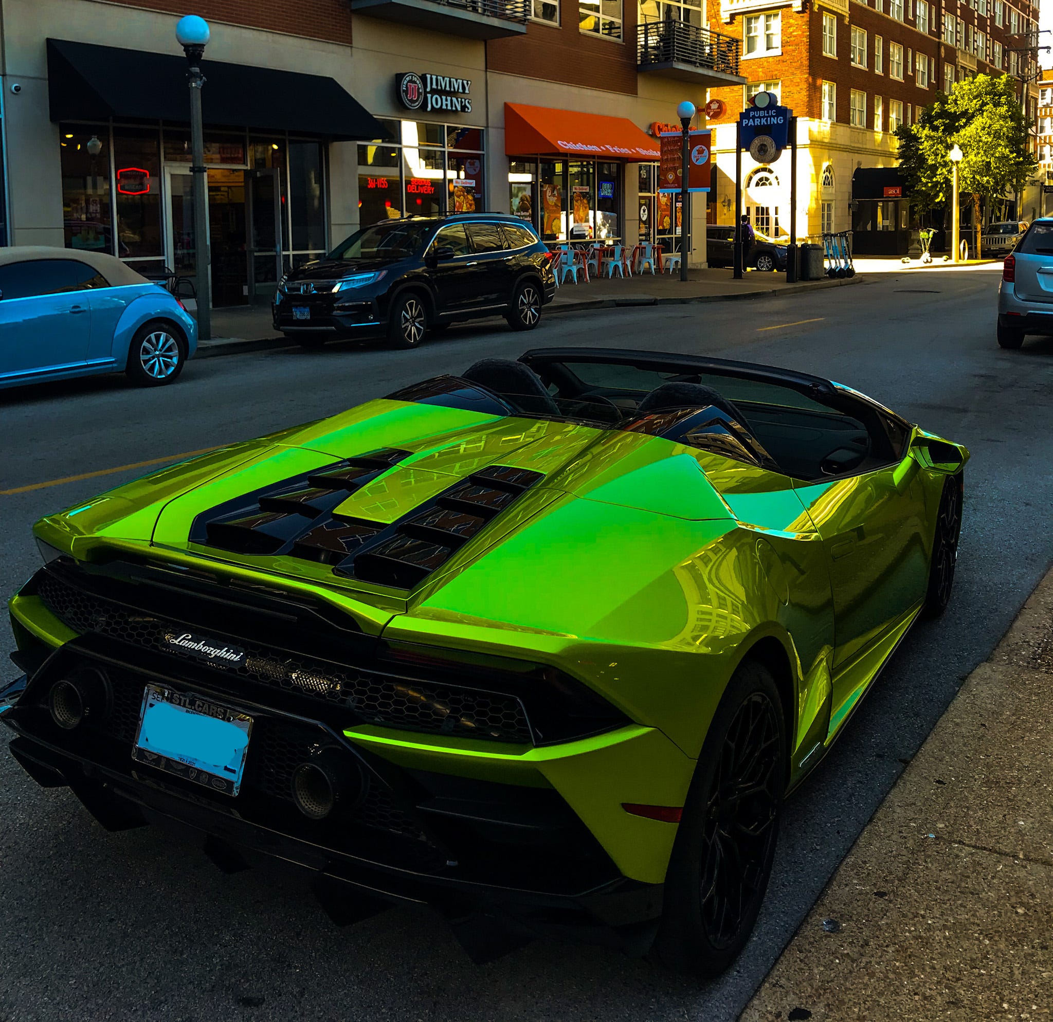 Cars of the City - by Tipper Raddle - Tipical World