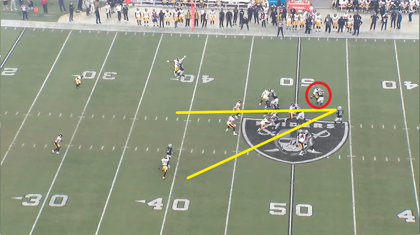 Interception Touchdown Gif IN-DEPTH FILM ANALYSIS: An Ideal Touchdown Drive from Week Three (with ...