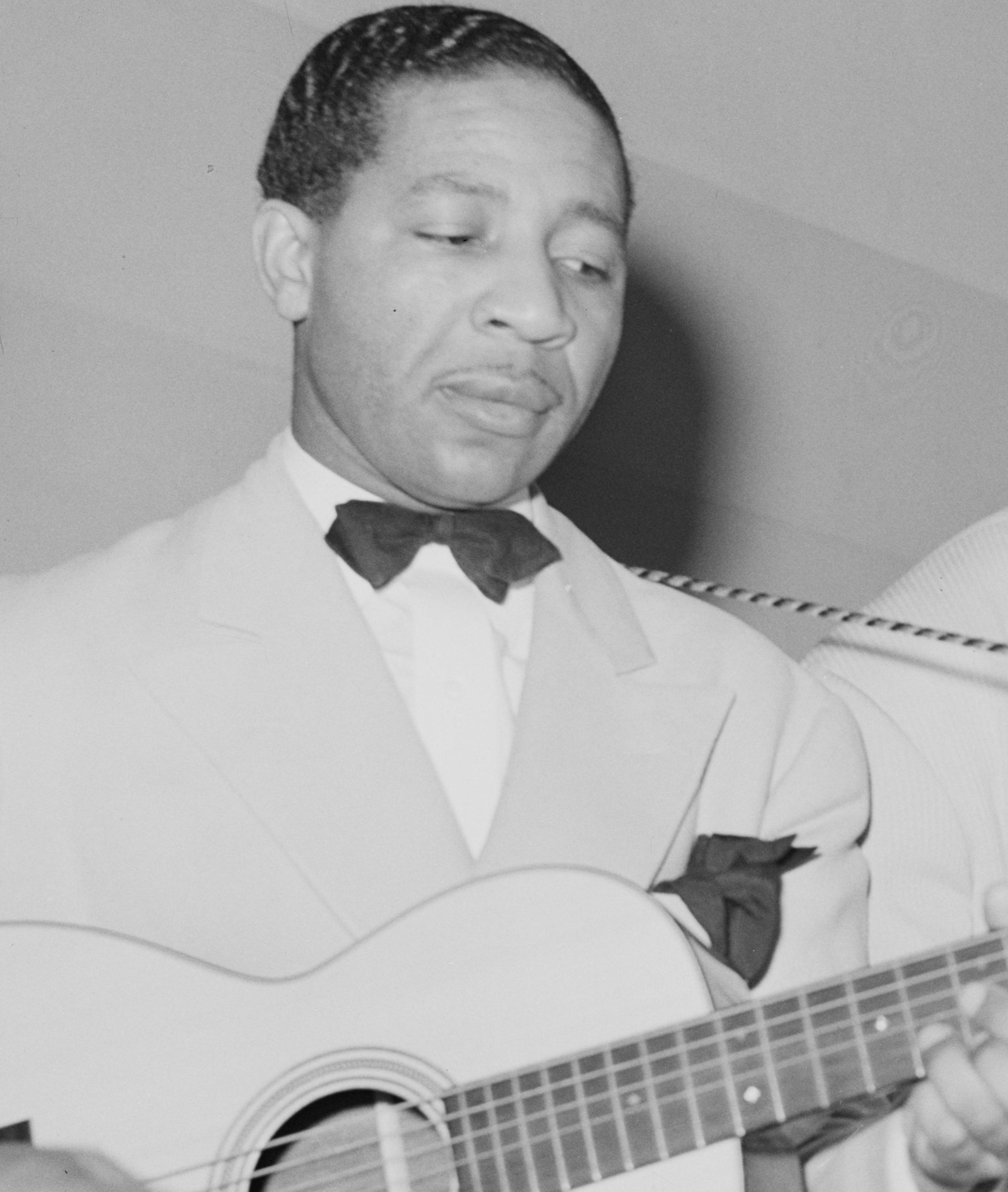 Eddie outlet lang guitar