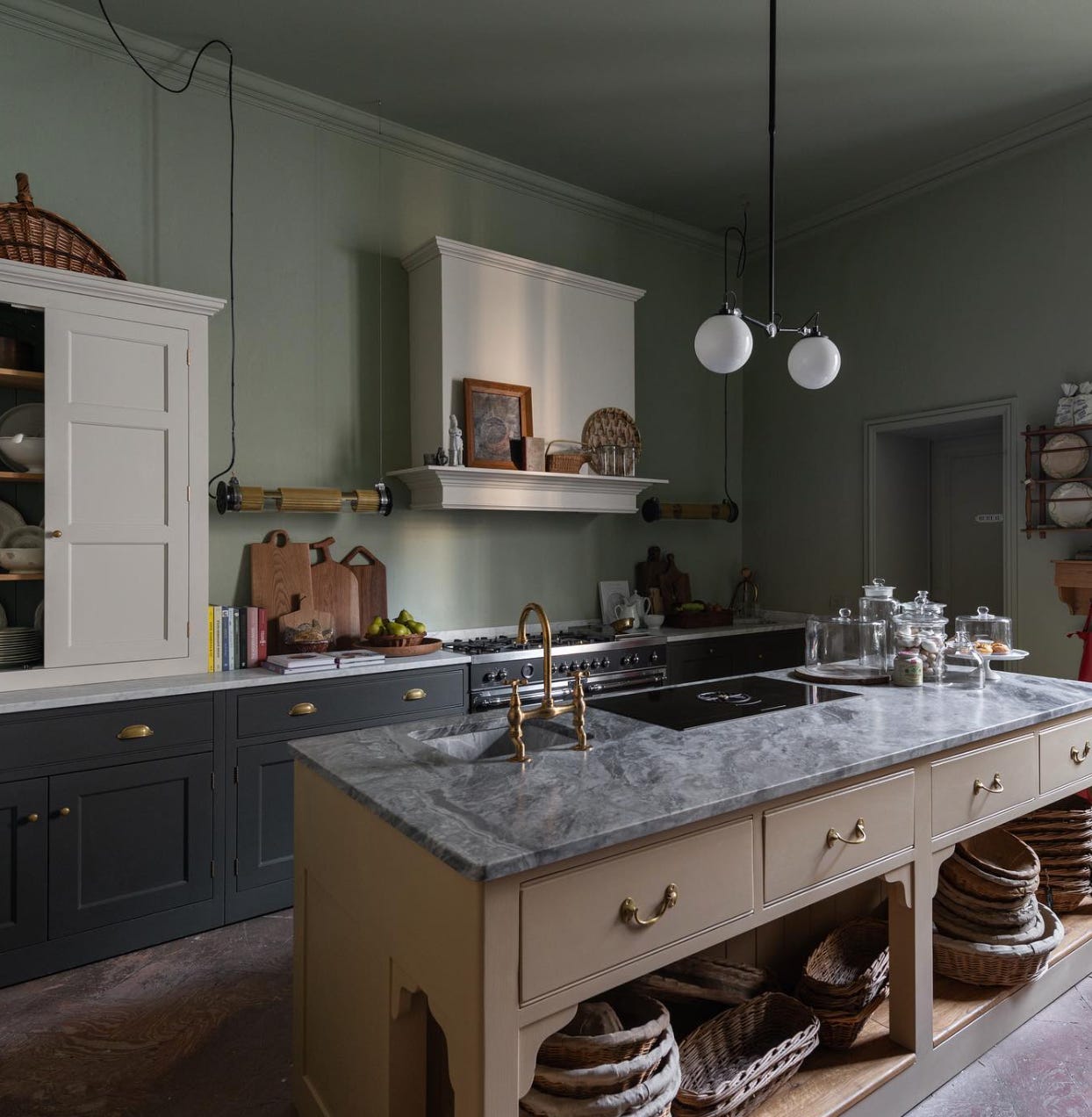 Kitchen light colour outlet
