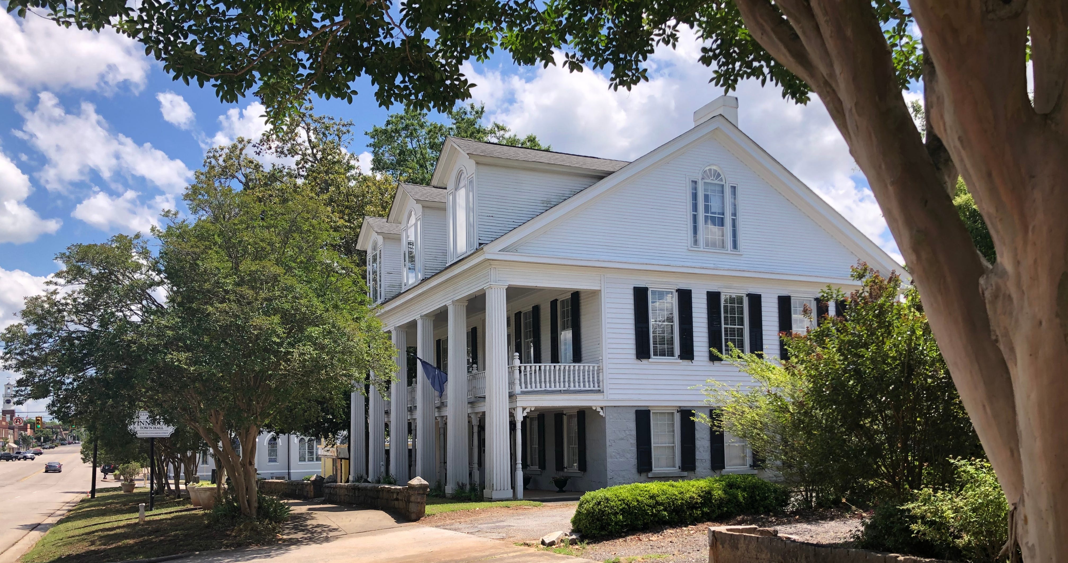 Insider's Guide Winnsboro, SC by Beth Yarbrough