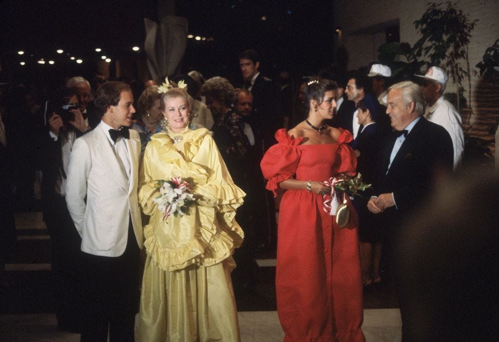 Grace kelly red store cross ball gown