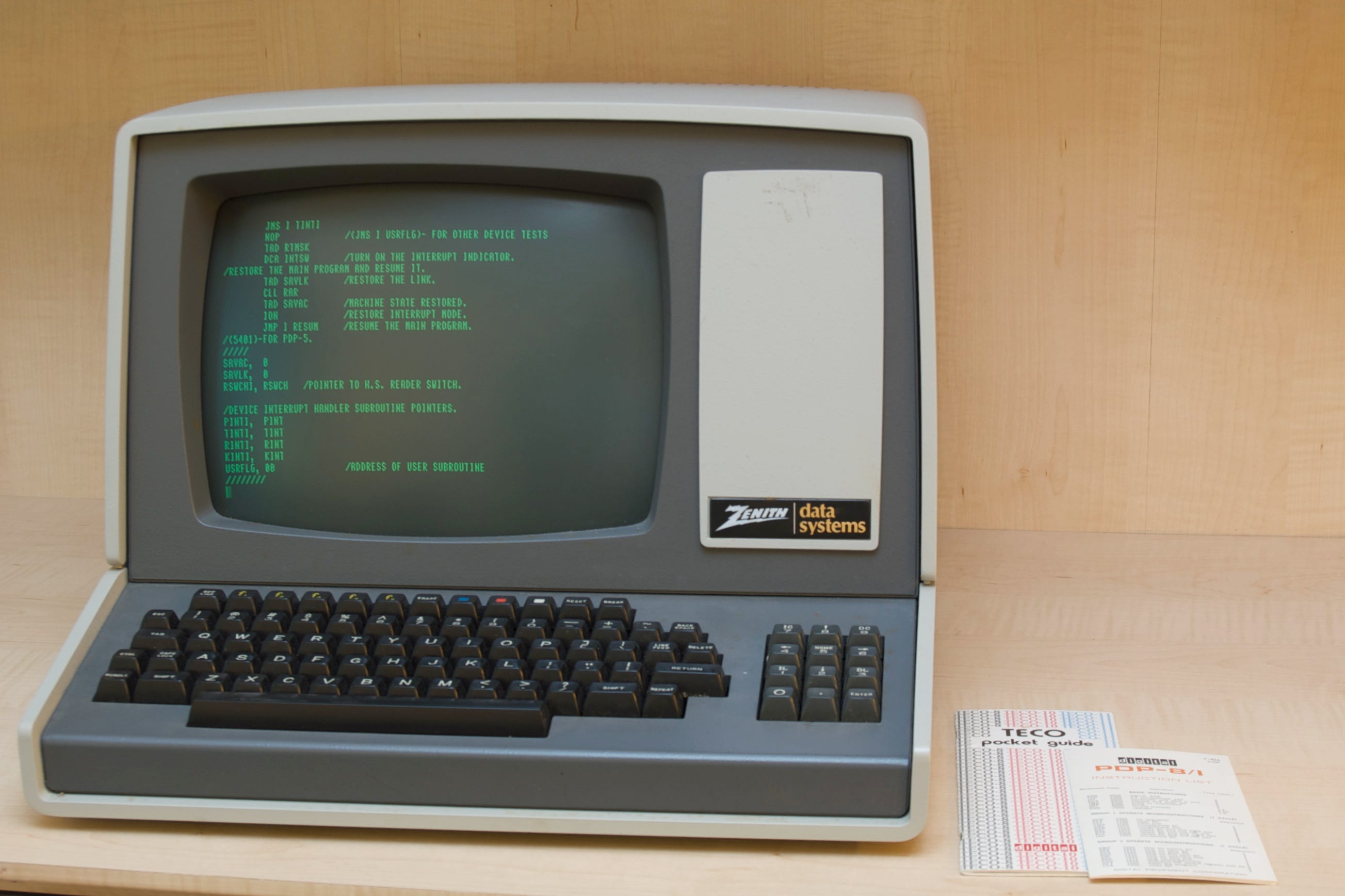 最旬トレンドパンツ so was Z-19 Zenith The much computer a than more 洋楽
