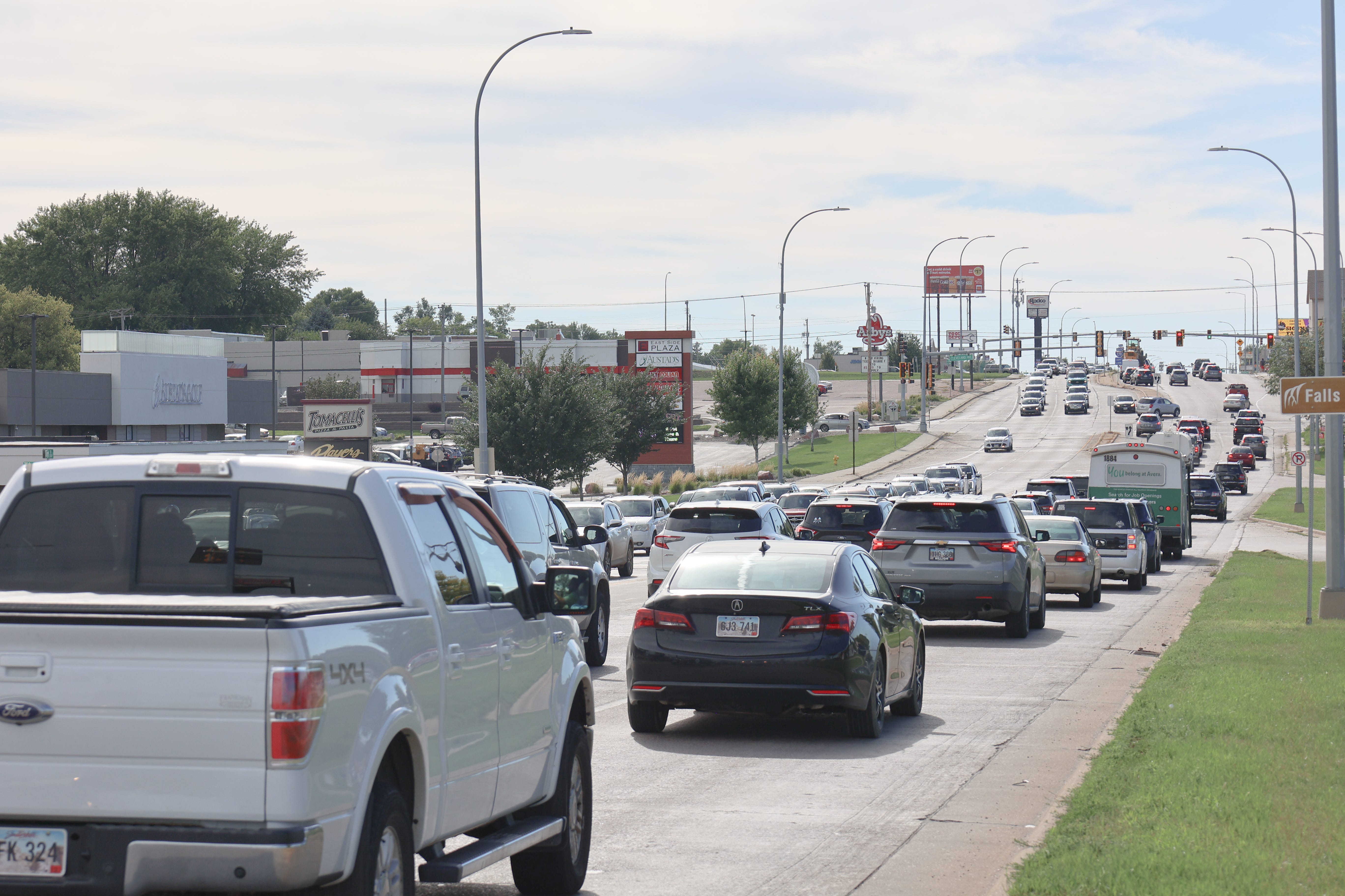 Dozens of property owners in path of 10th Street & I-229