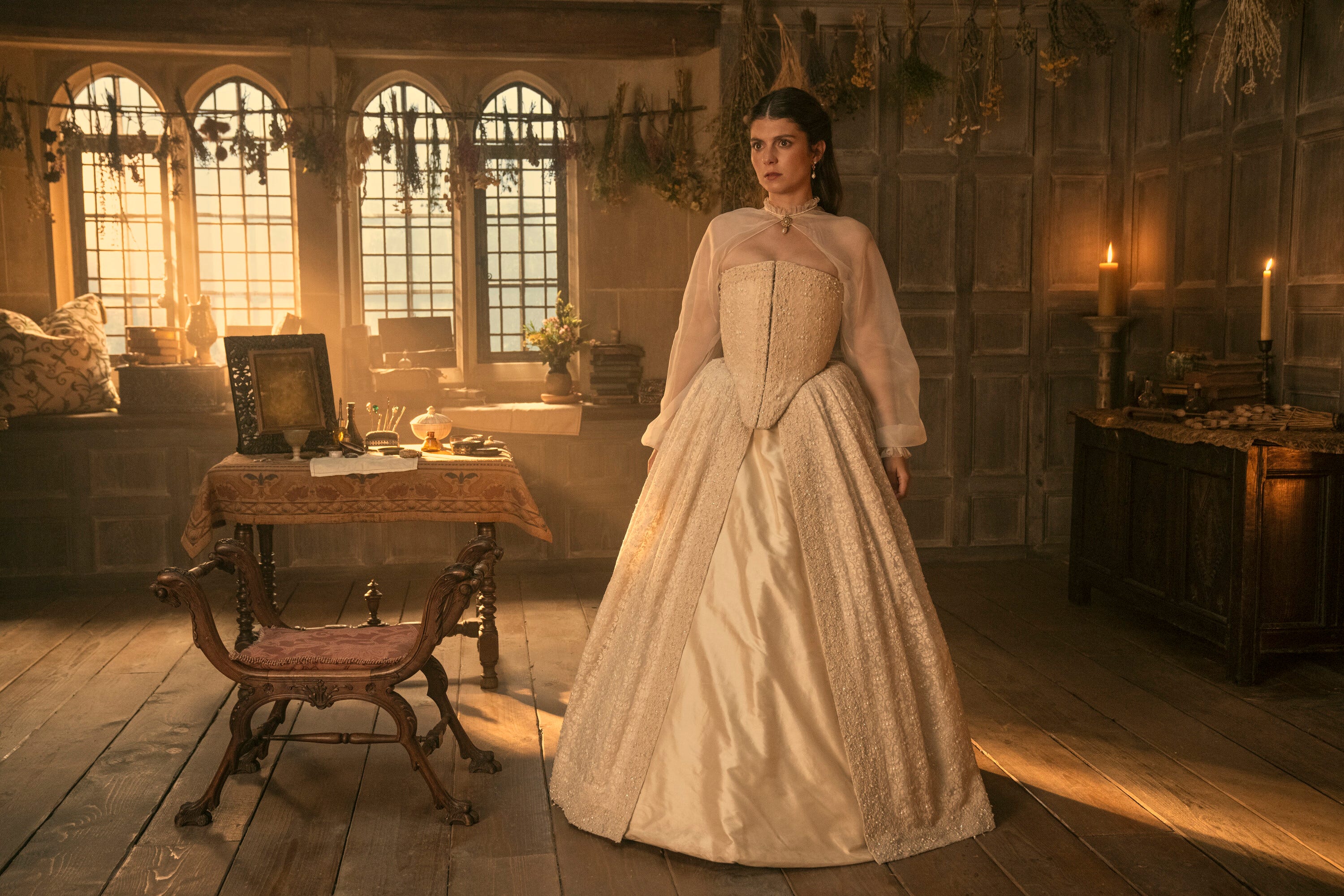 Amazon gown under 300 store