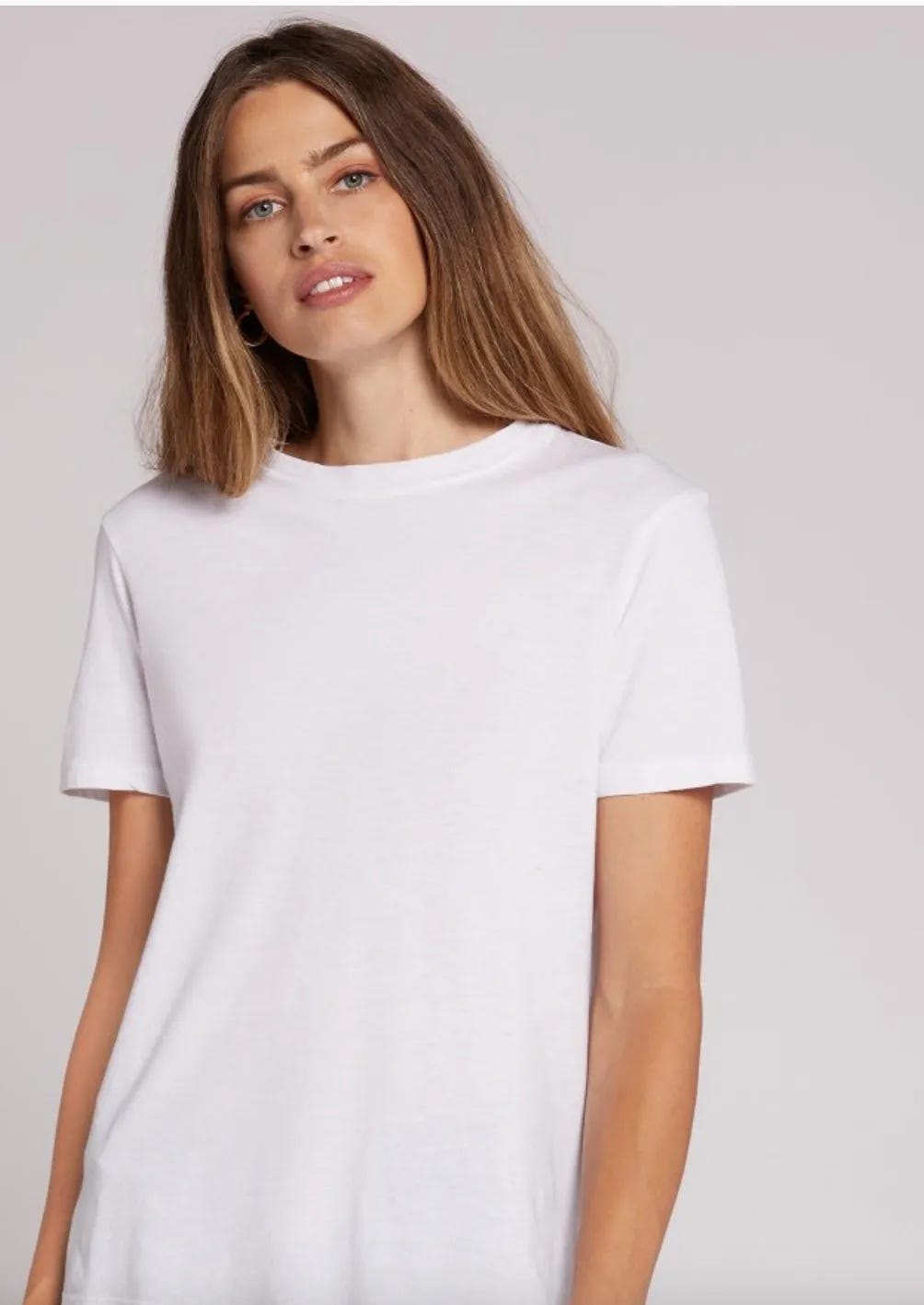 WHITE T SHIRT CONTEST by Monica Ainley DLV Mon Review