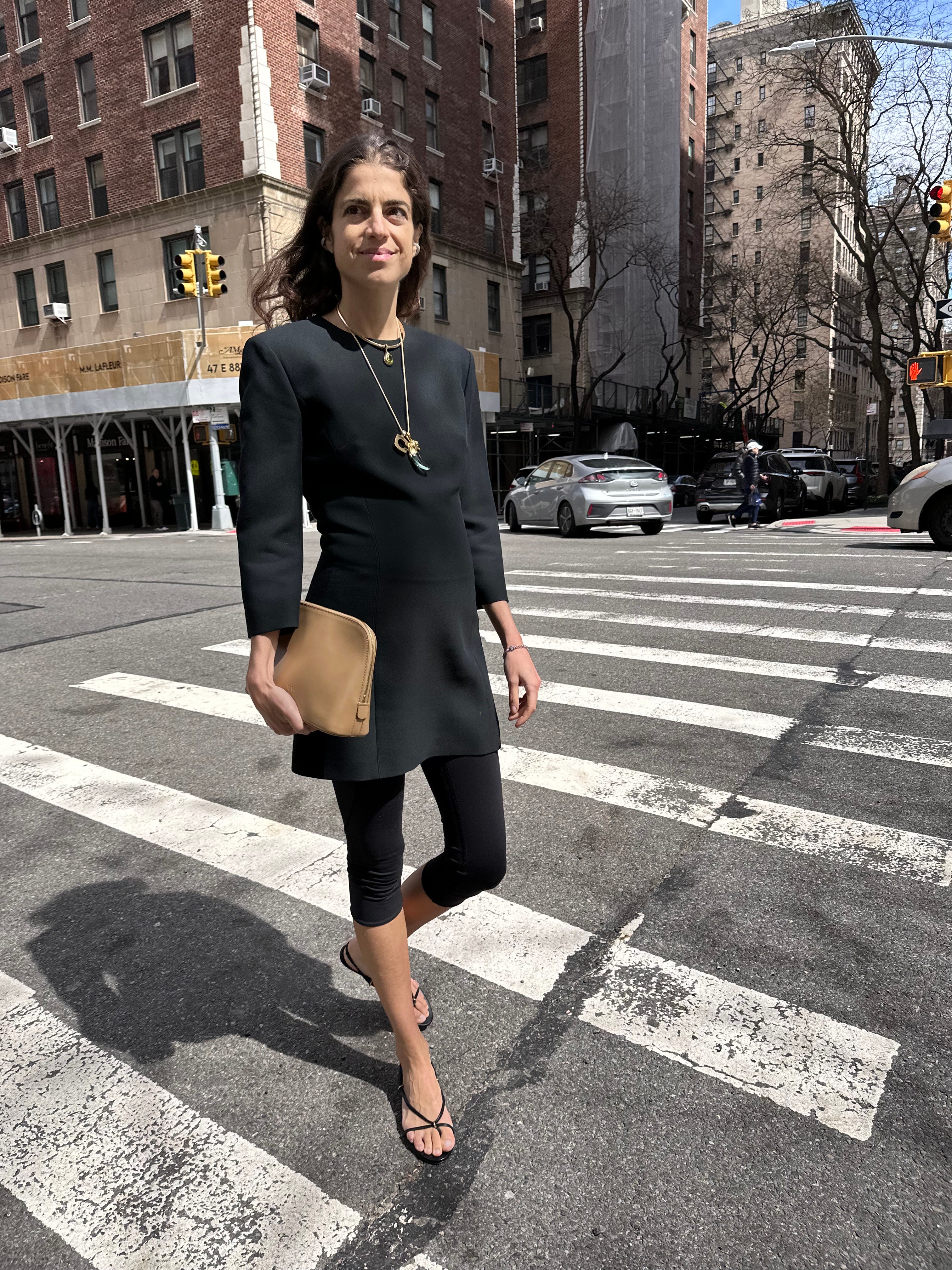 How to wear capri pants