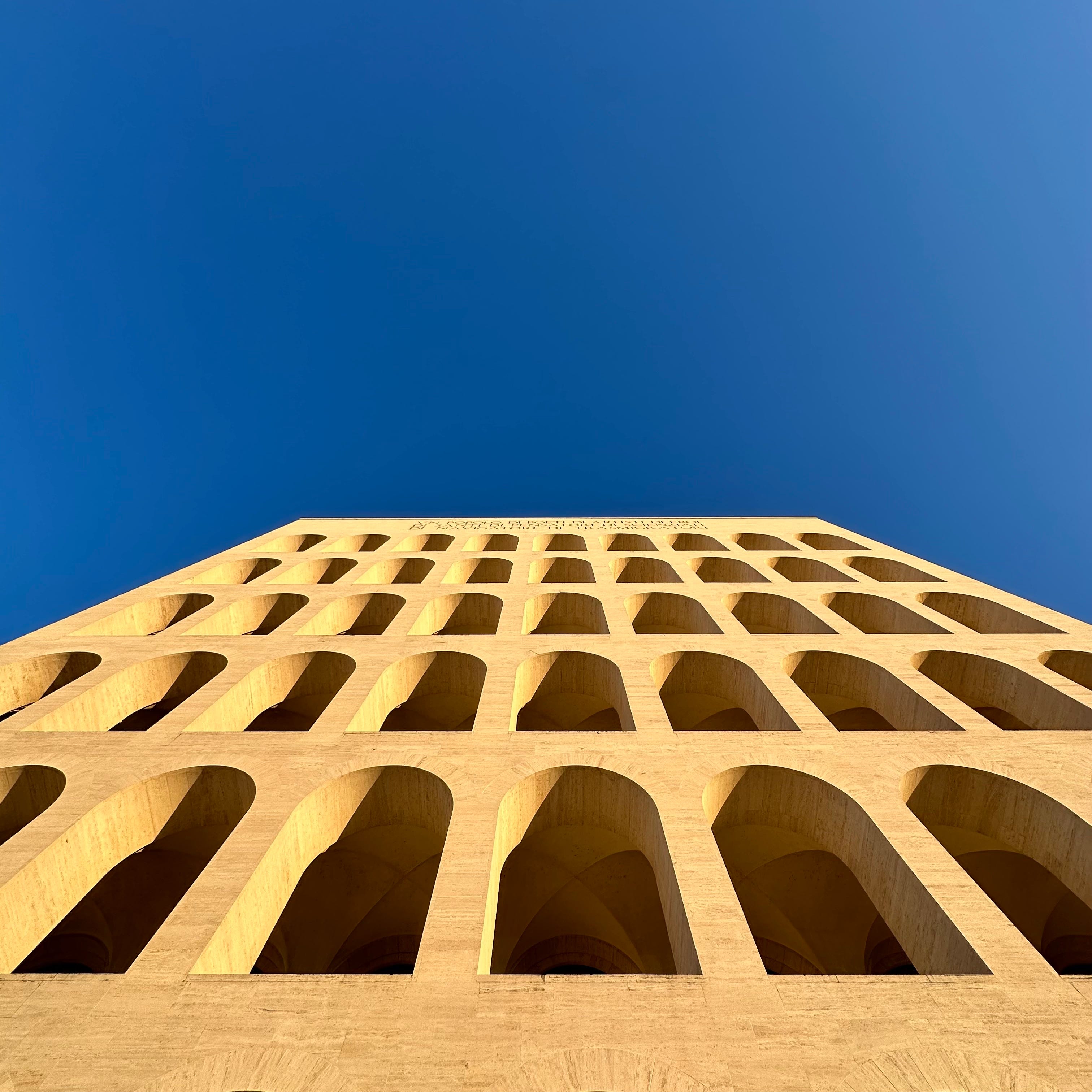 Fendi store colosseo quadrato