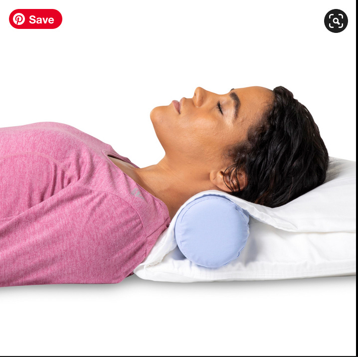 Rolled up towel under neck hotsell
