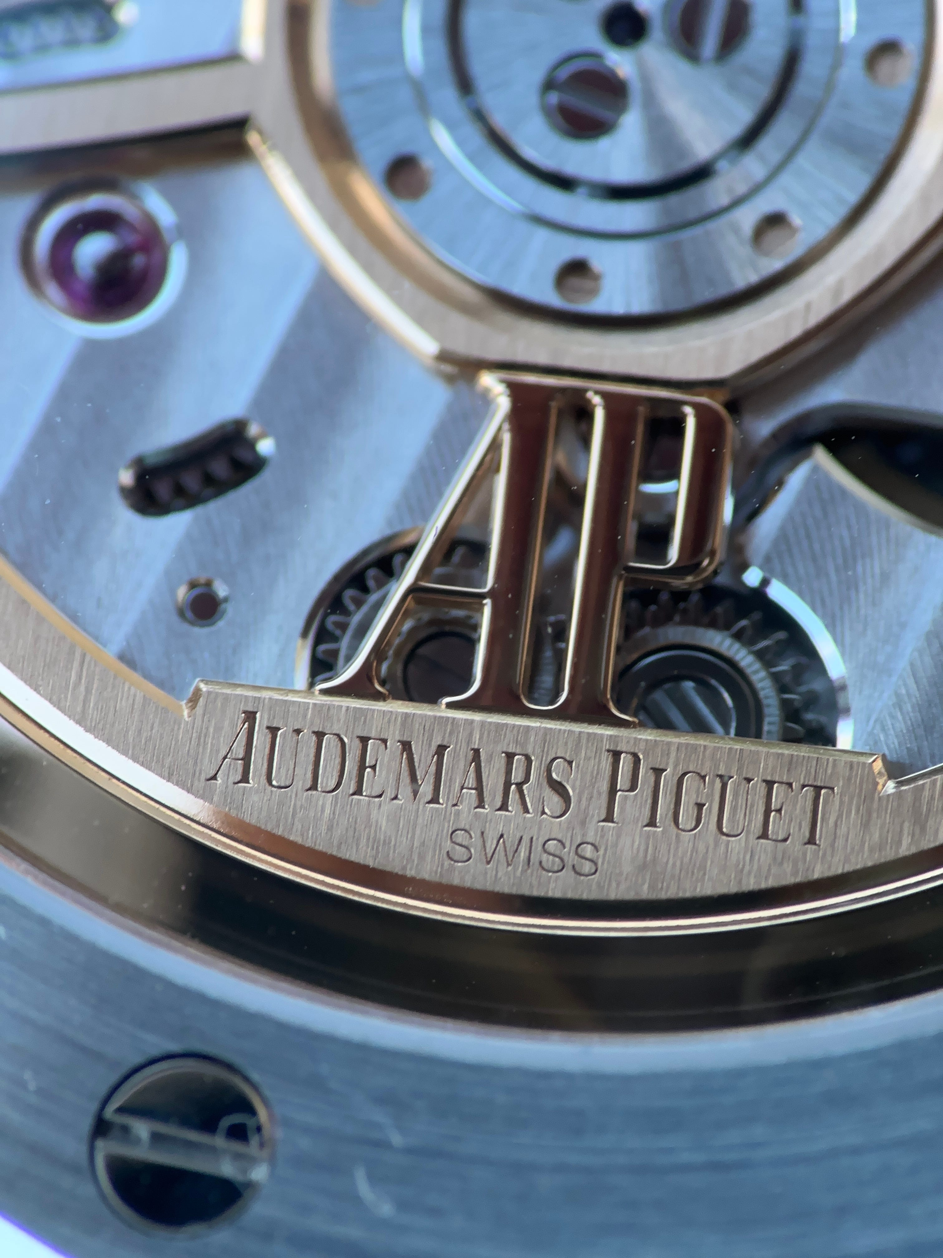 Audemars piguet store royal oak movement