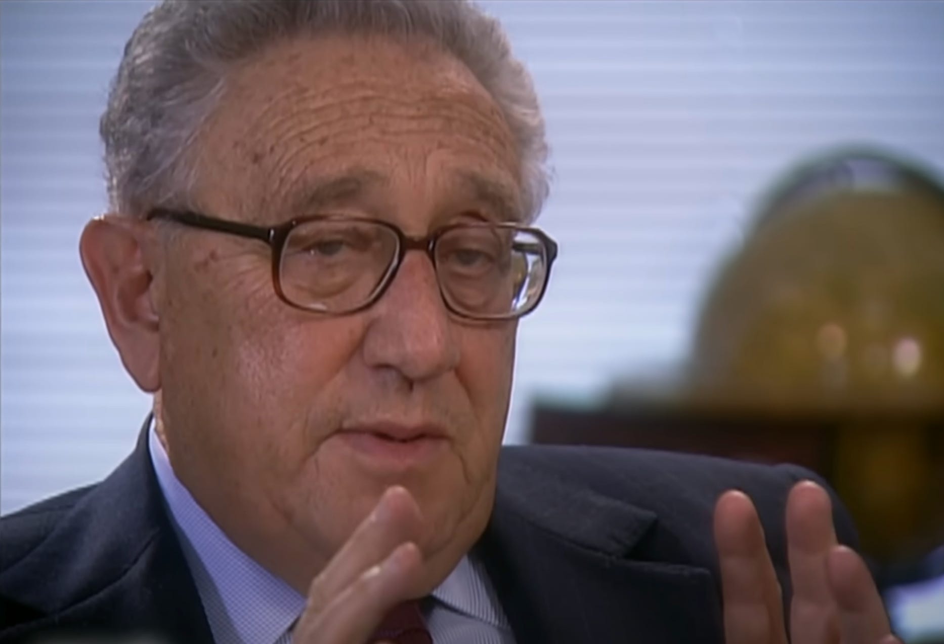 Henry Kissinger: British Cabal Puppet – Erik Carlson
