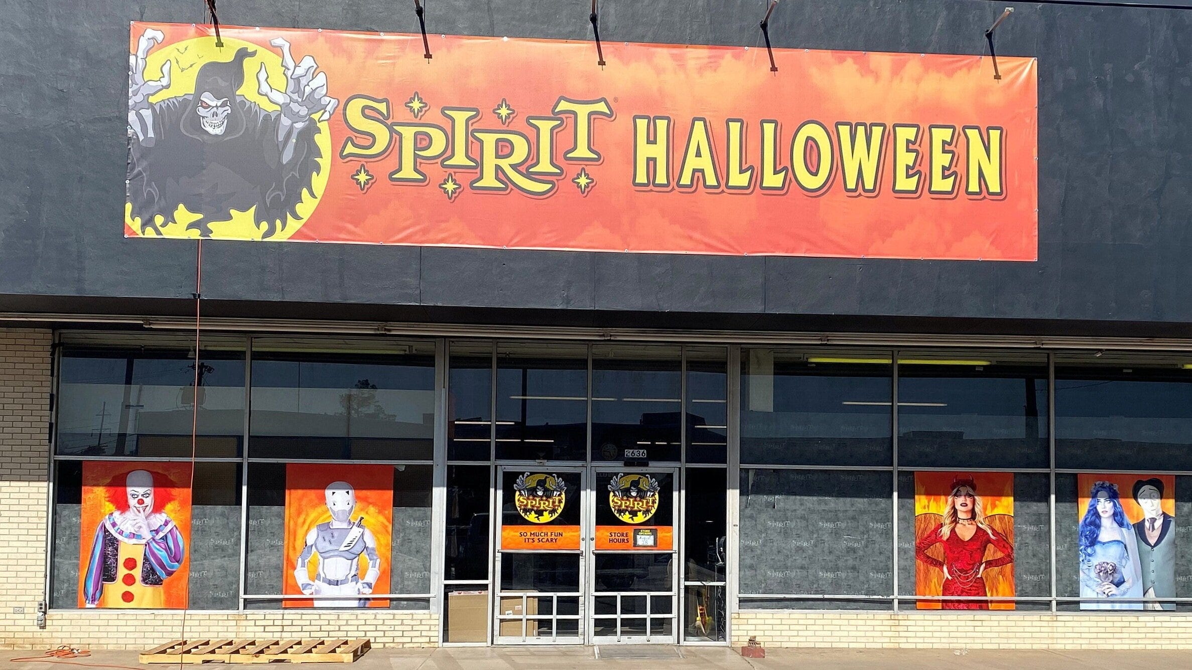 How Does Spirit Halloween Work? by Ben Sprague