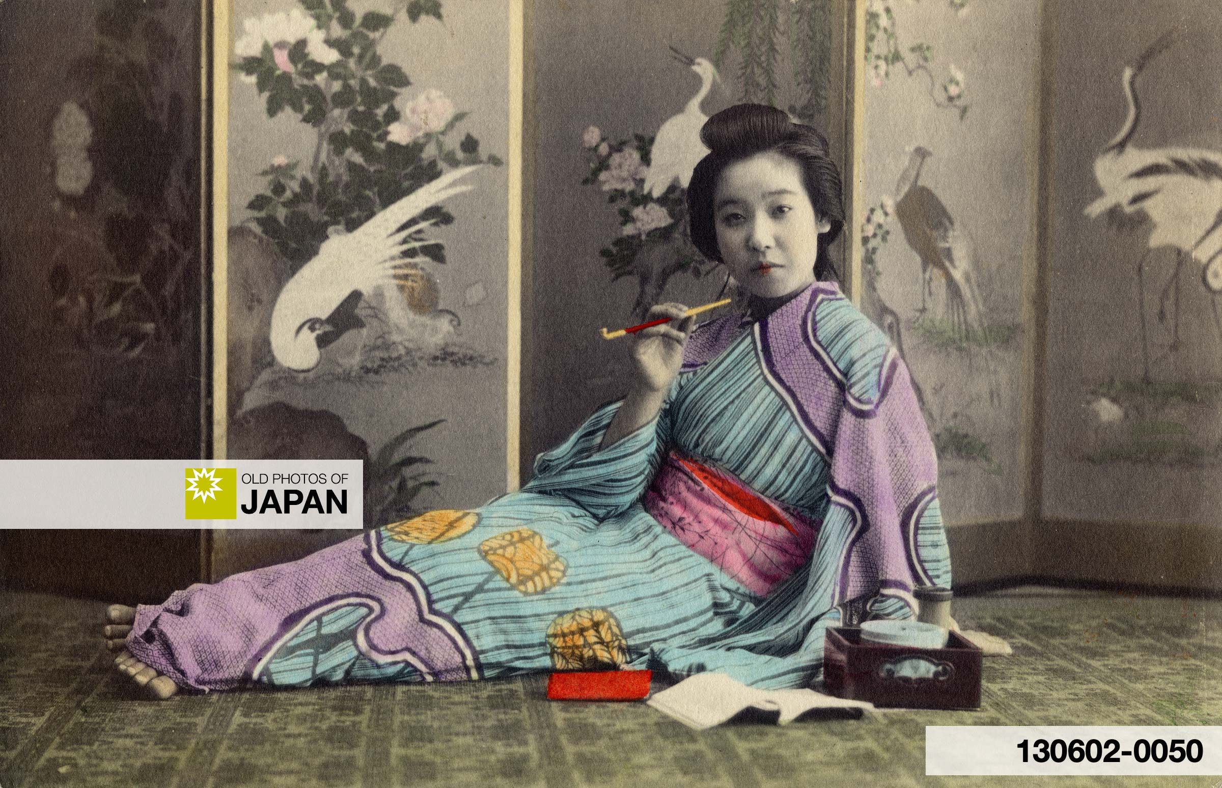 Studio 1880s • The Way of the Kiseru | OLD PHOTOS of JAPAN