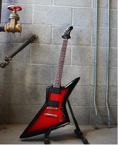 Takamine explorer hot sale
