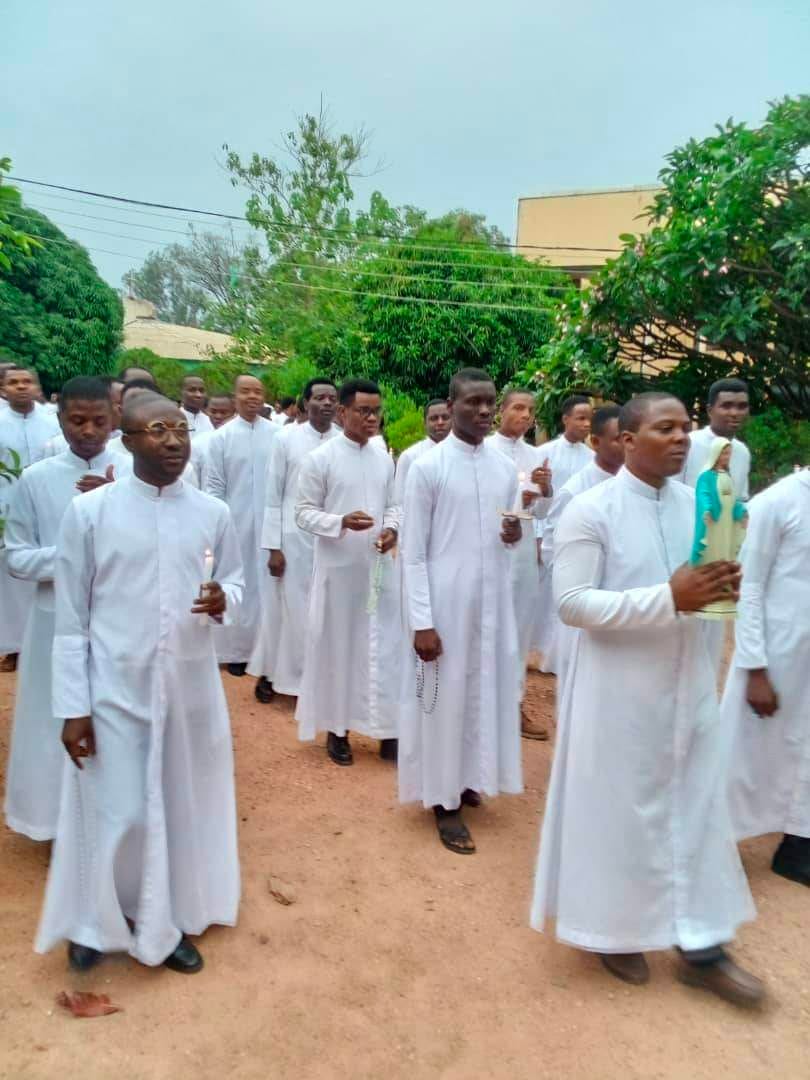 The ‘solidarity of simplicity’ Nigerian seminary rector forms priests