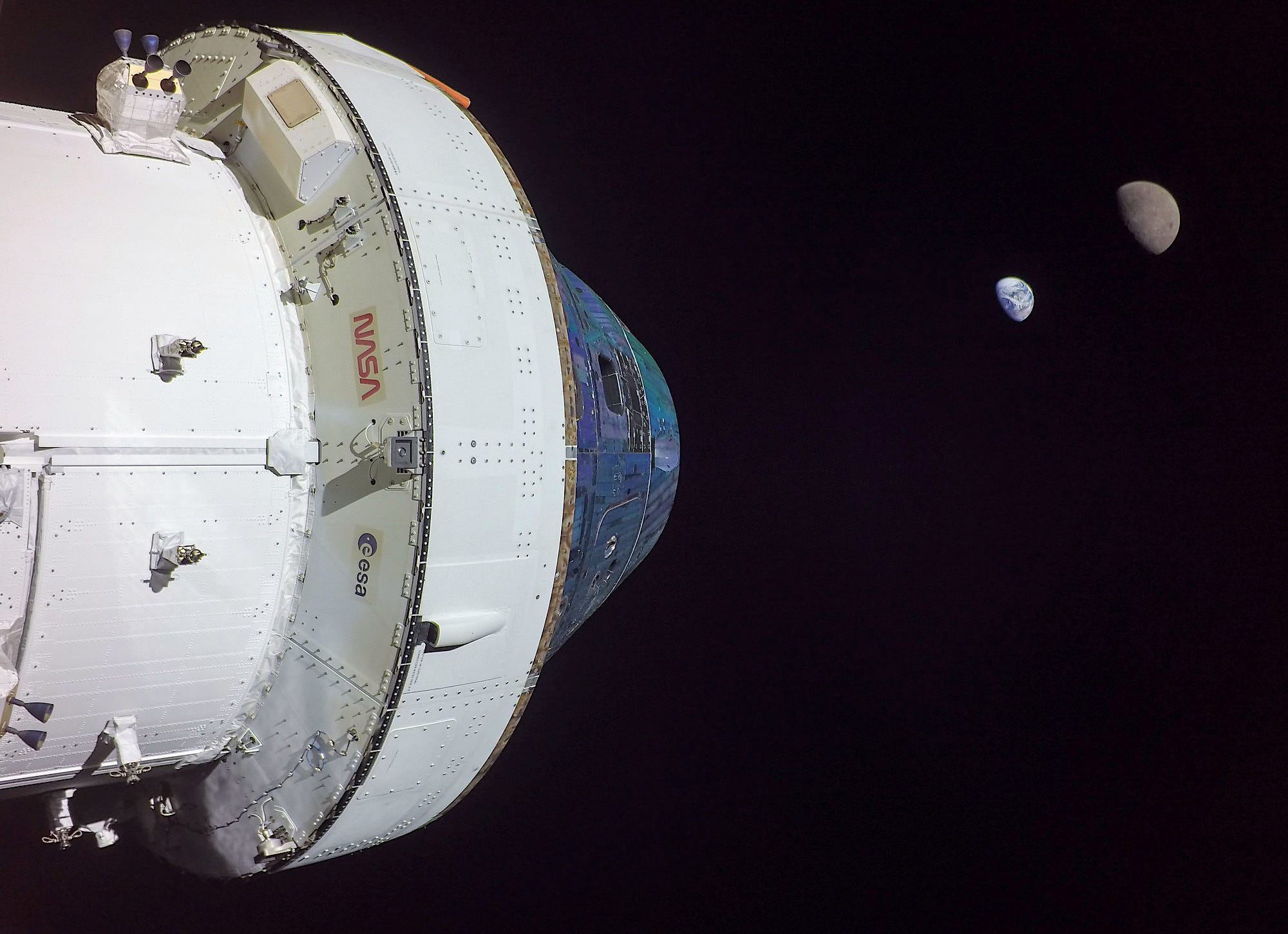 Moon Monday #118: NASA aims for future-defining science via CLPS, ispace to go public, mission updates, and more