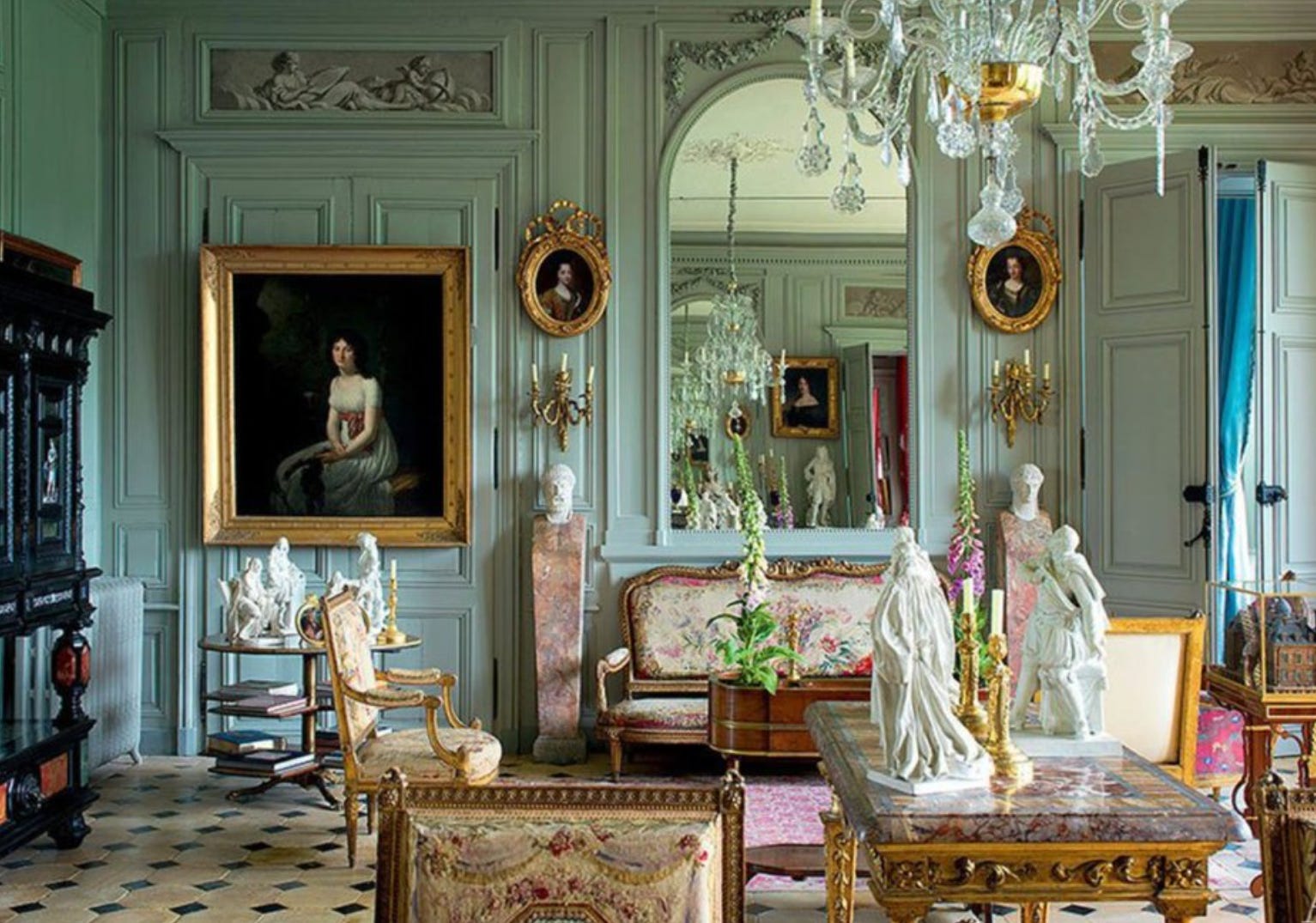 Rococo Renaissance - Chic of Chic