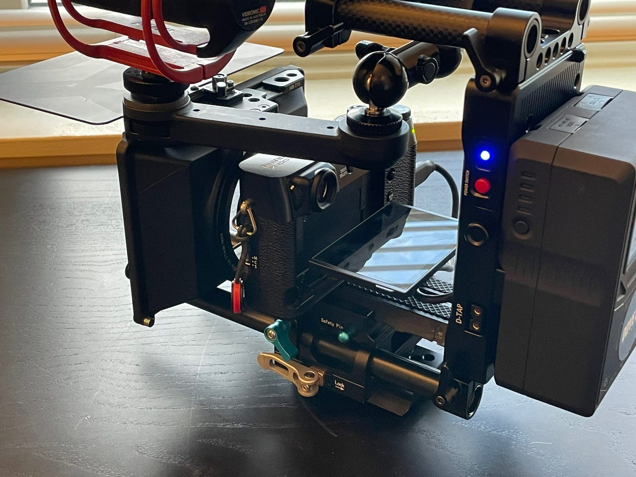 It's a bad idea but... Rigging the Fujifilm X100V for Video Production