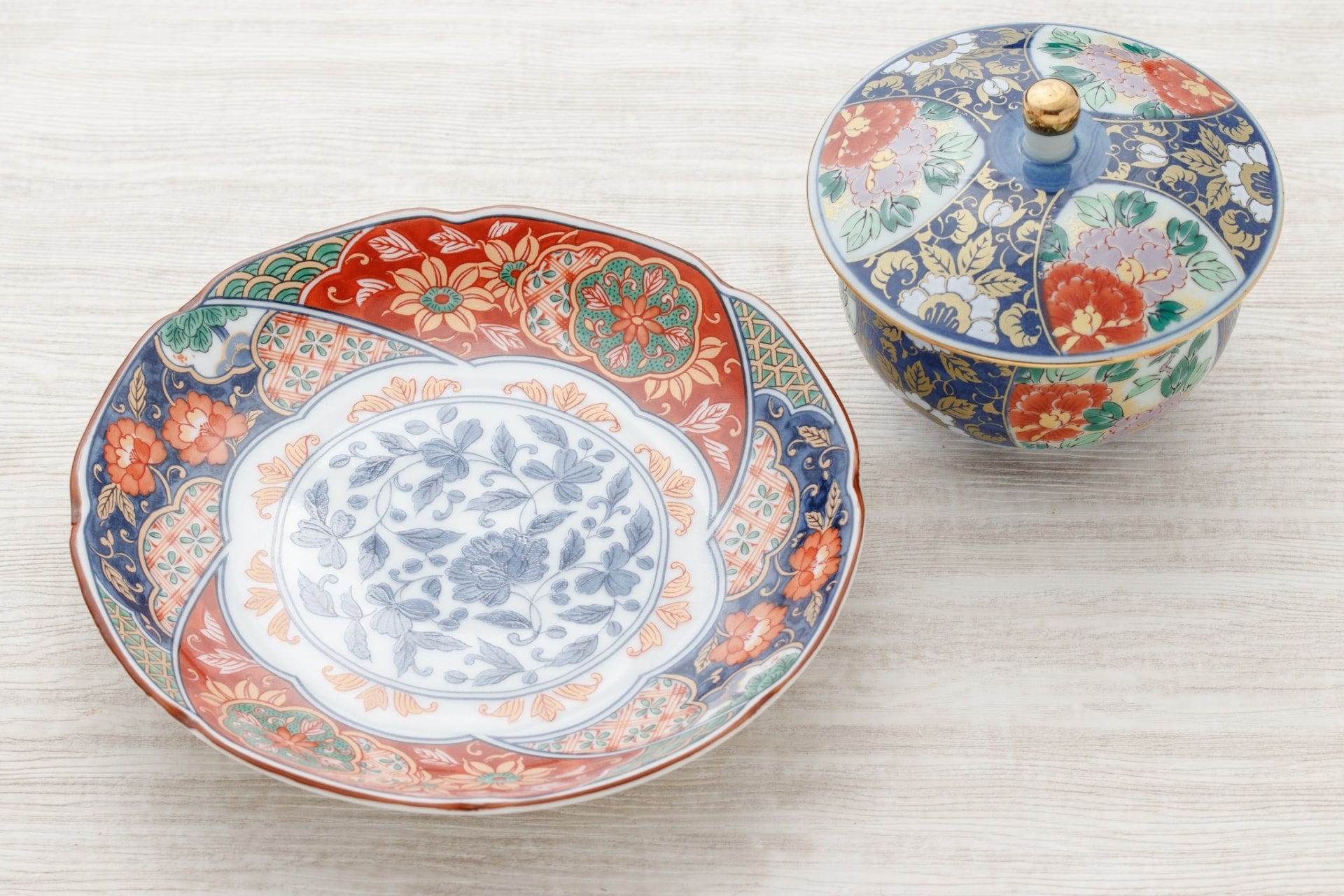 10 Famous Types of Japanese Pottery