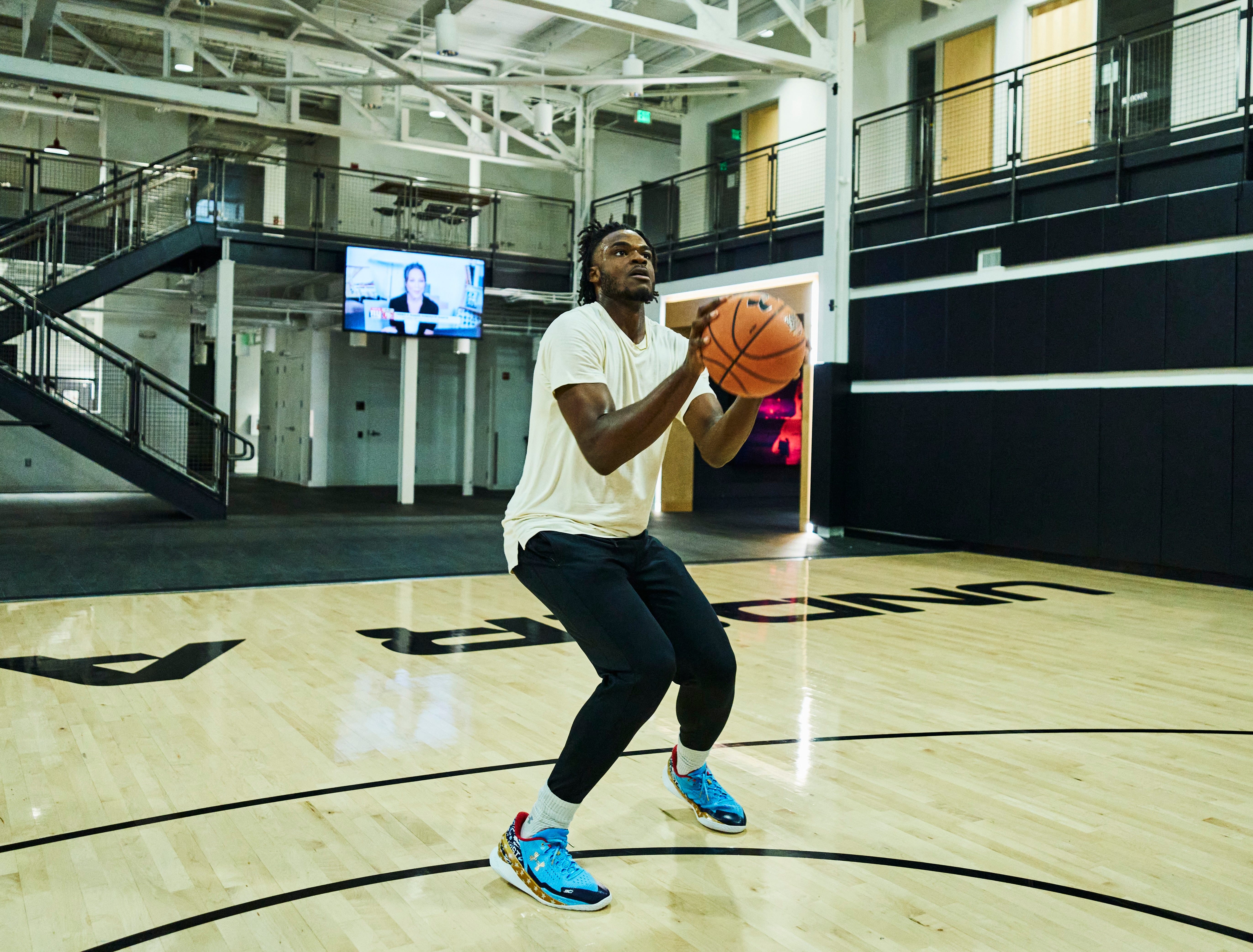 Under armour basketball endorsements hotsell