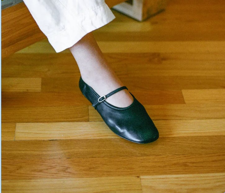 Loq shoes shop