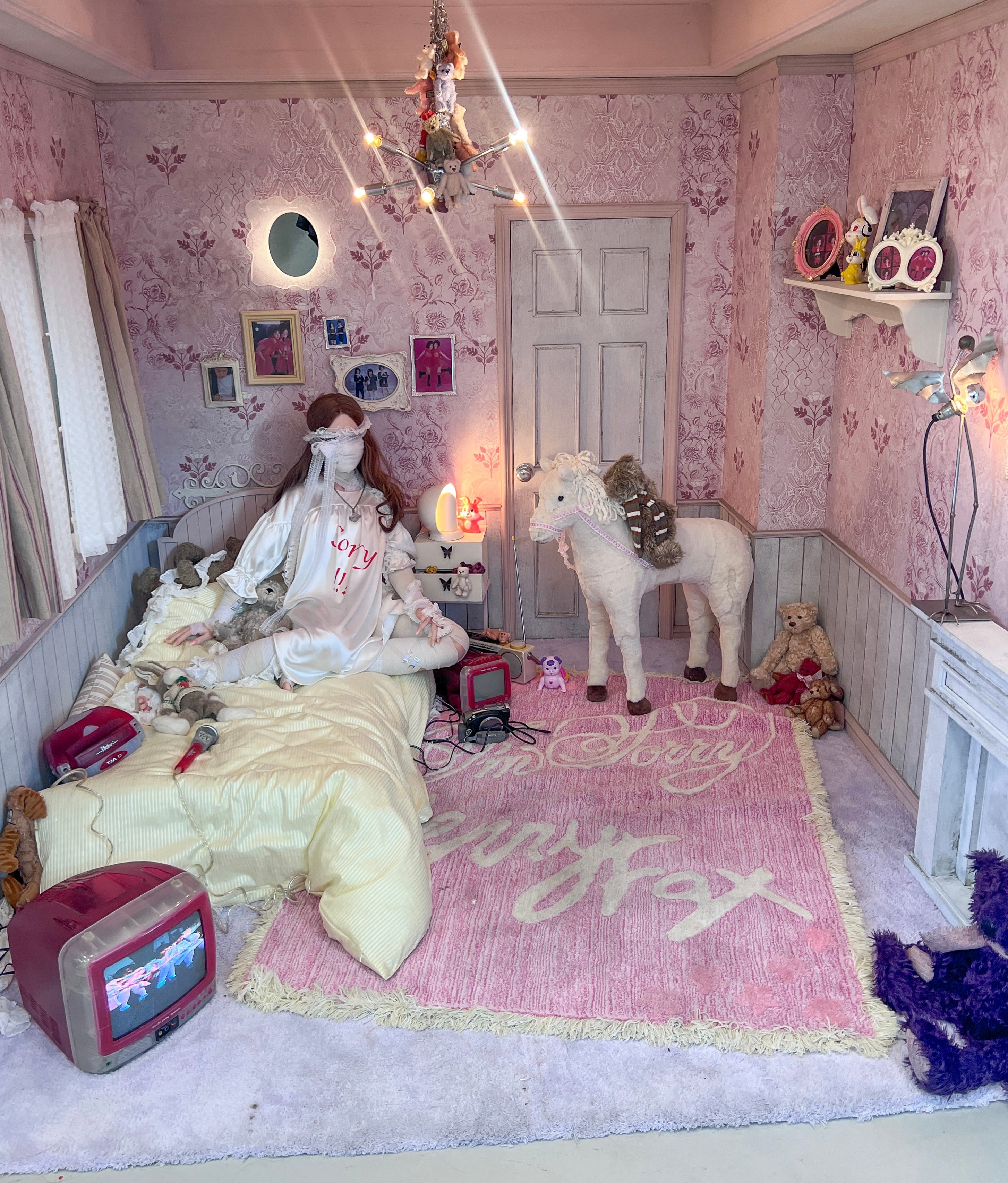 I'm Sorry by Petra Collins x Jenny Fax - by 🖇️✩VANESSA✩⛓️